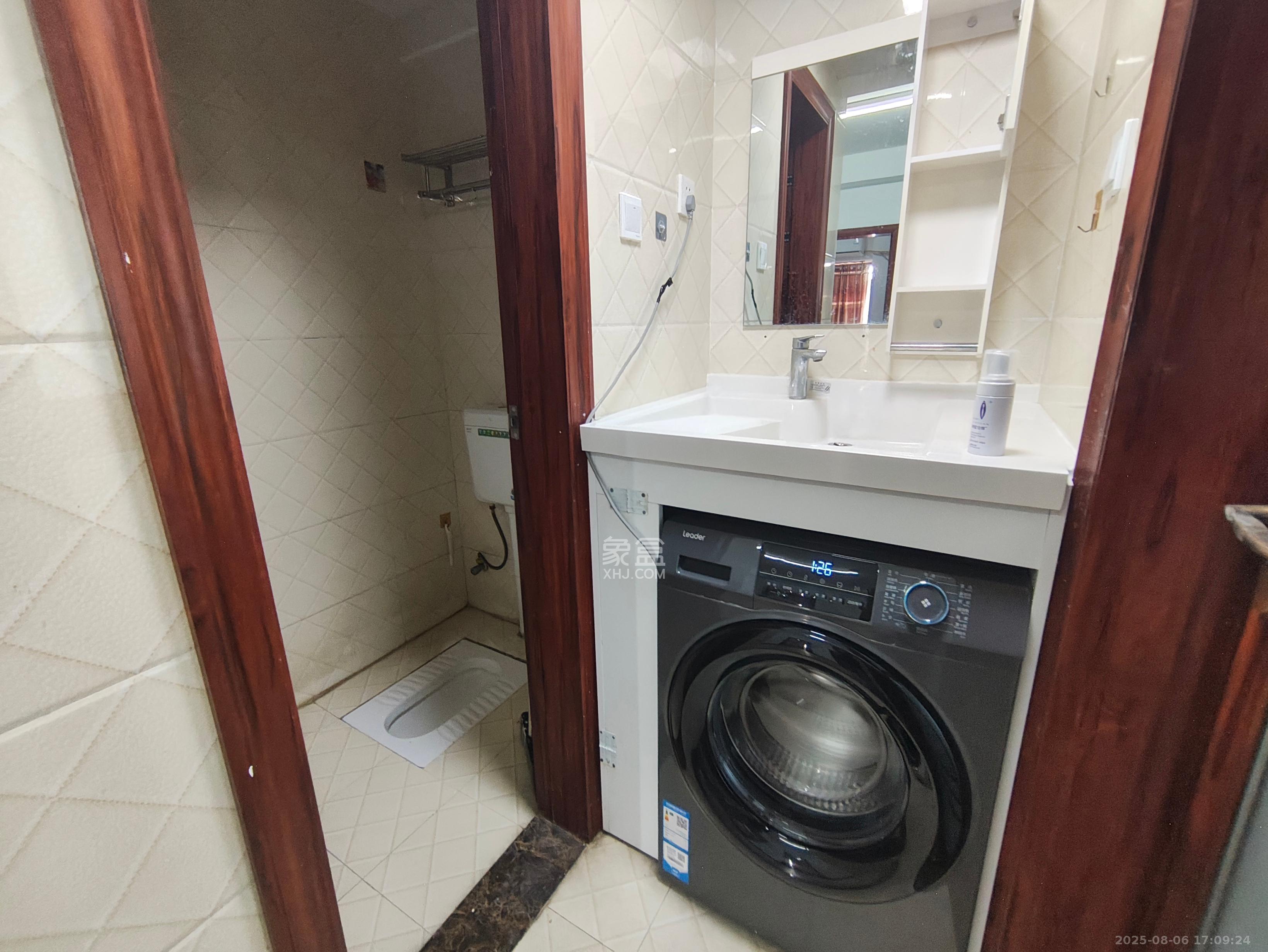 湘熙水郡(观澜海赋家园) 2室2厅2卫 2000.0元/月 湘熙水郡(观澜海赋家园) 2室2厅2卫 2000.0元/月室内图