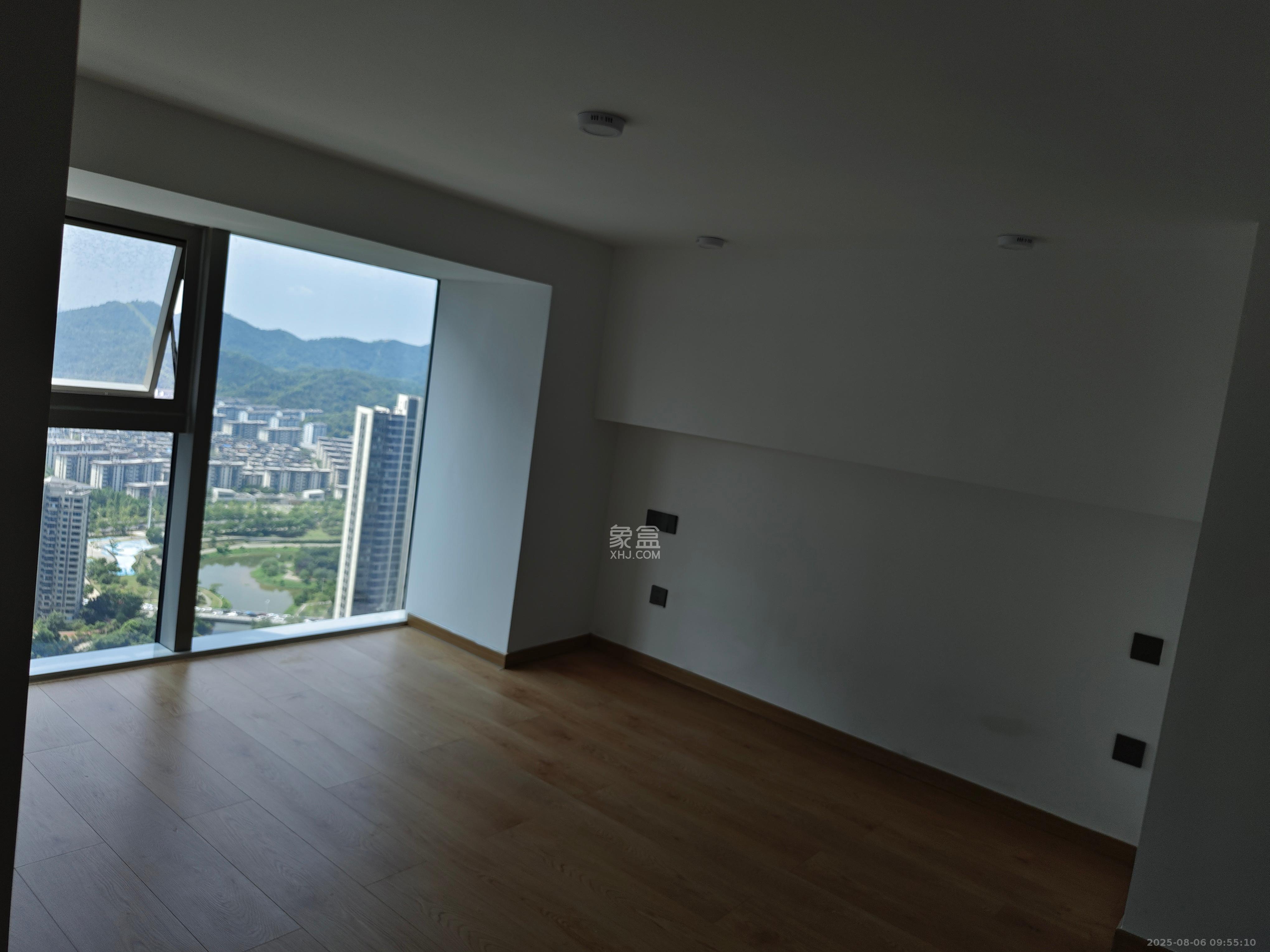 正荣梅溪紫阙台  2室1厅1卫    2200.0元/月 正荣梅溪紫阙台  2室1厅1卫    2200.0元/月