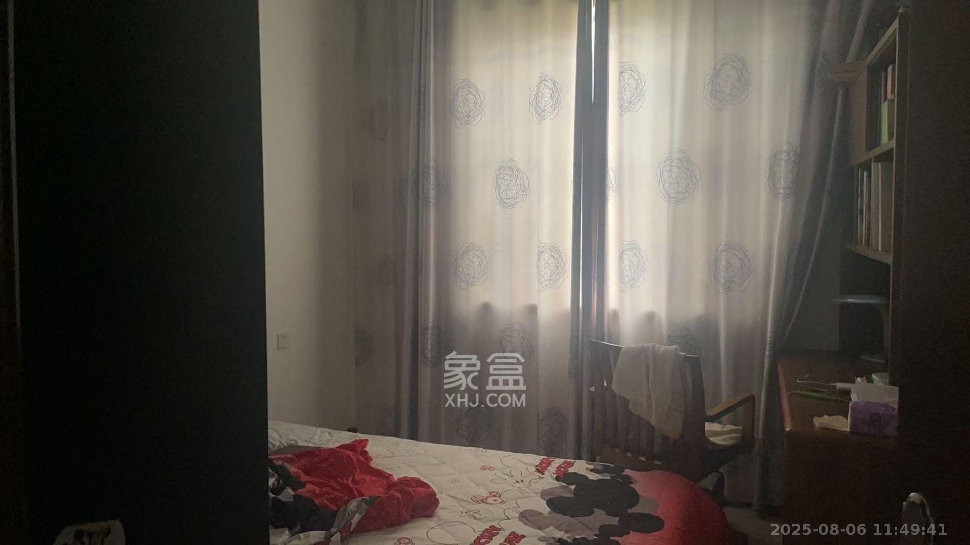 山水花都  3室2厅2卫    3200.0元/月 山水花都  3室2厅2卫    3200.0元/月室内图