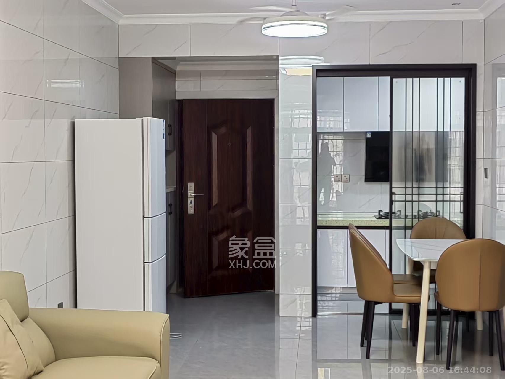 真人桥家园二期  2室2厅1卫    1800.0元/月室内图