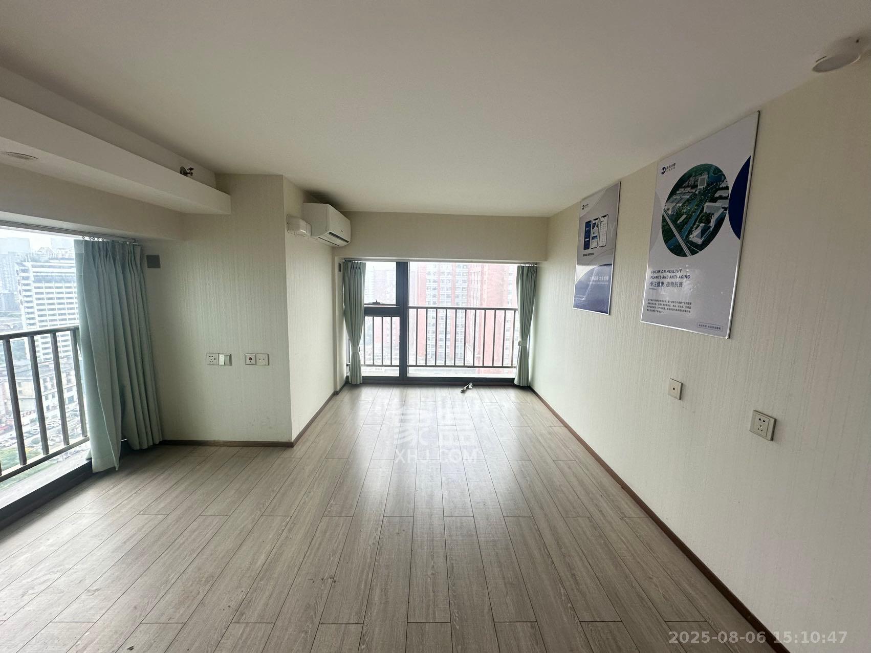 华远华时代 4室1厅2卫 4500.0元/月 华远华时代 4室1厅2卫 4500.0元/月室内图