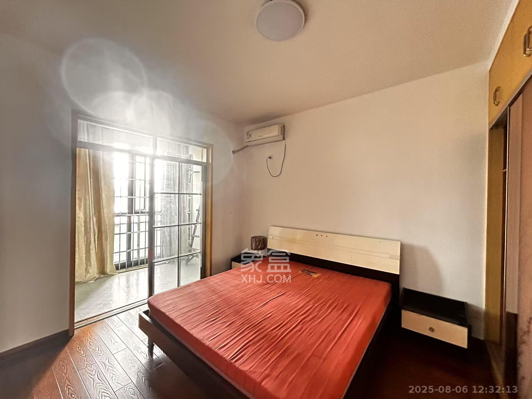 兴威帕克水岸  2室1厅1卫    2000.0元/月室内图