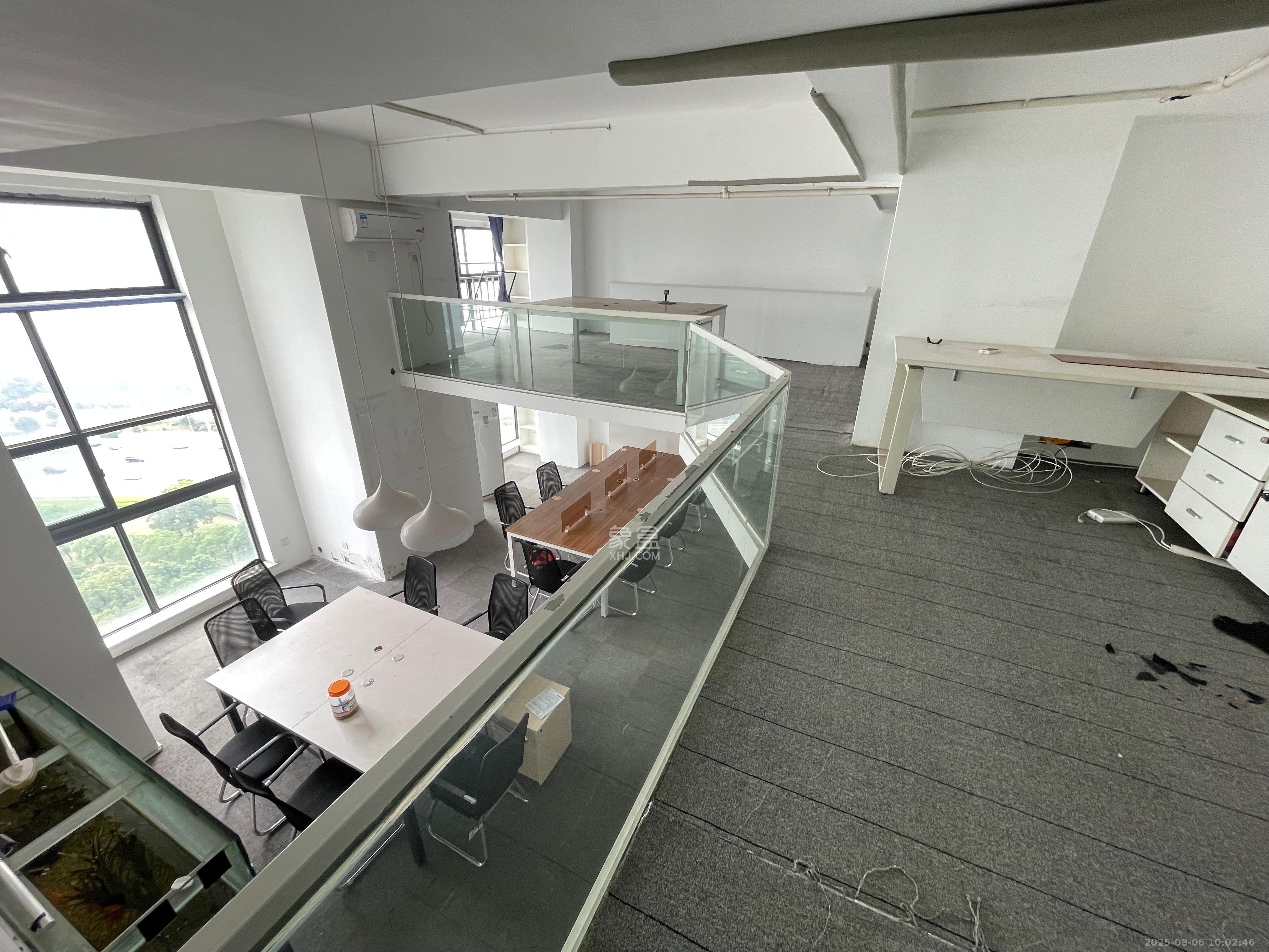 兰亭湾畔 1室1厅1卫 4000.0元/月 兰亭湾畔 1室1厅1卫 4000.0元/月室内图