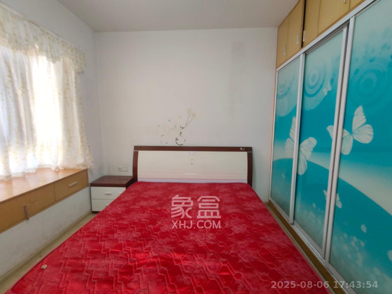 圣力华苑 2室2厅1卫 1500.0元/月 圣力华苑 2室2厅1卫 1500.0元/月室内图