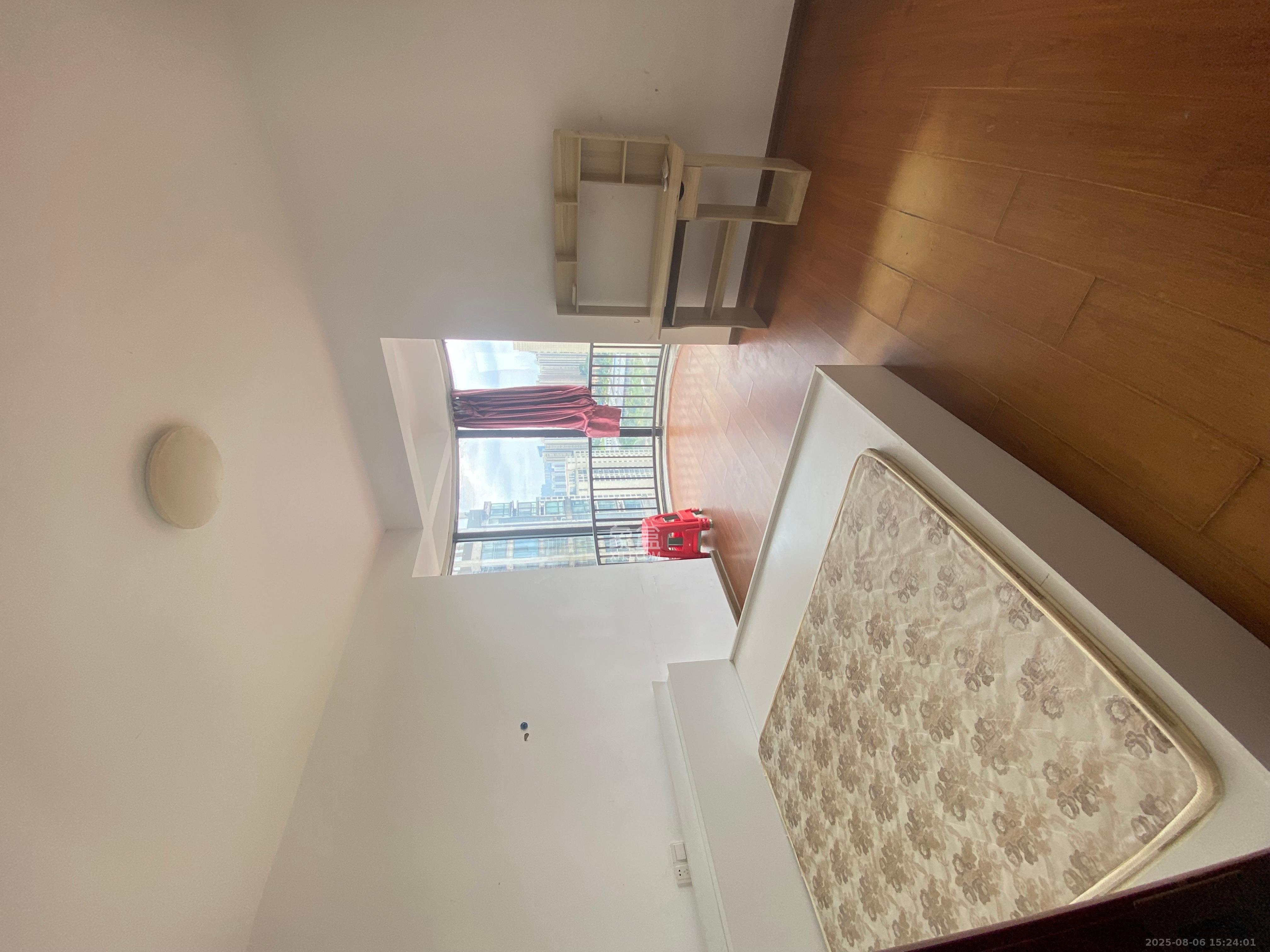 极目楚天 5室2厅2卫 2800.0元/月 极目楚天 5室2厅2卫 2800.0元/月室内图