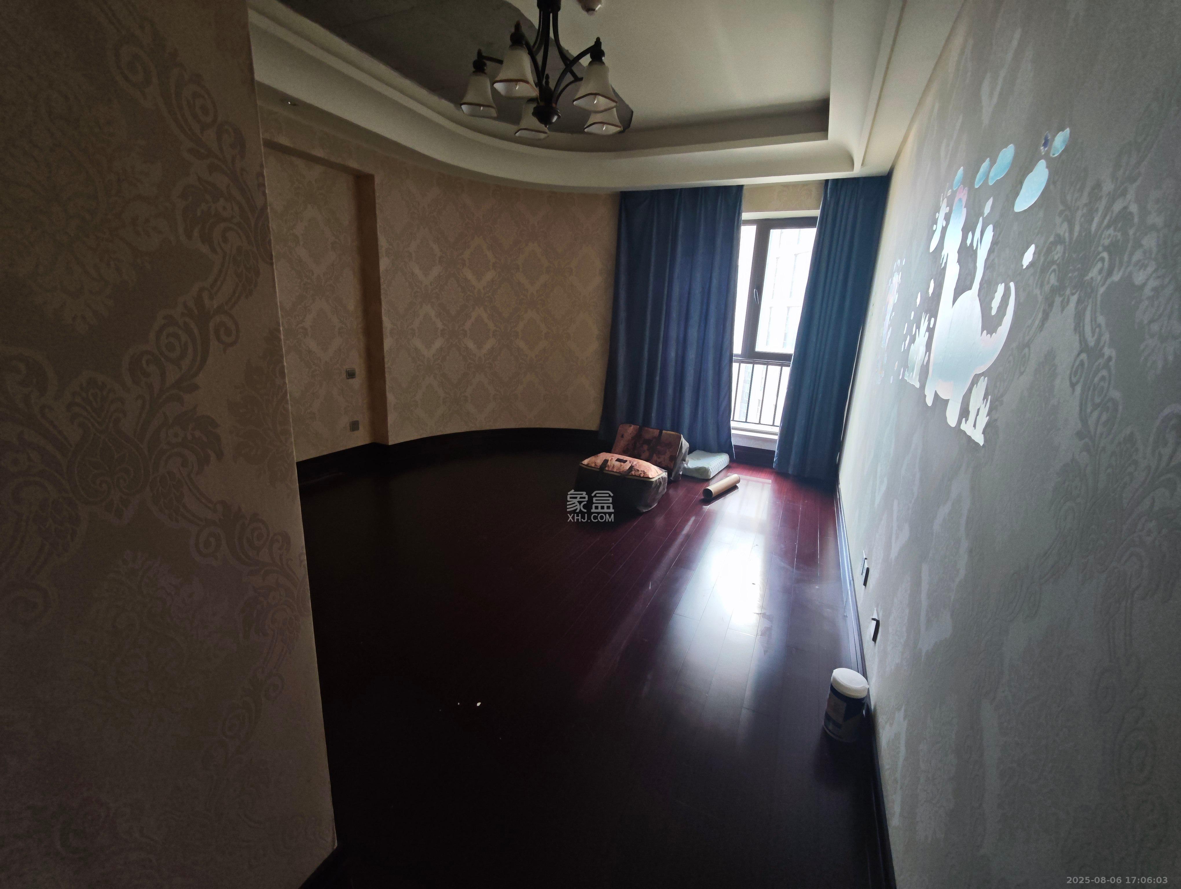 华远华中心  4室2厅4卫    15000.0元/月 华远华中心  4室2厅4卫    15000.0元/月室内图