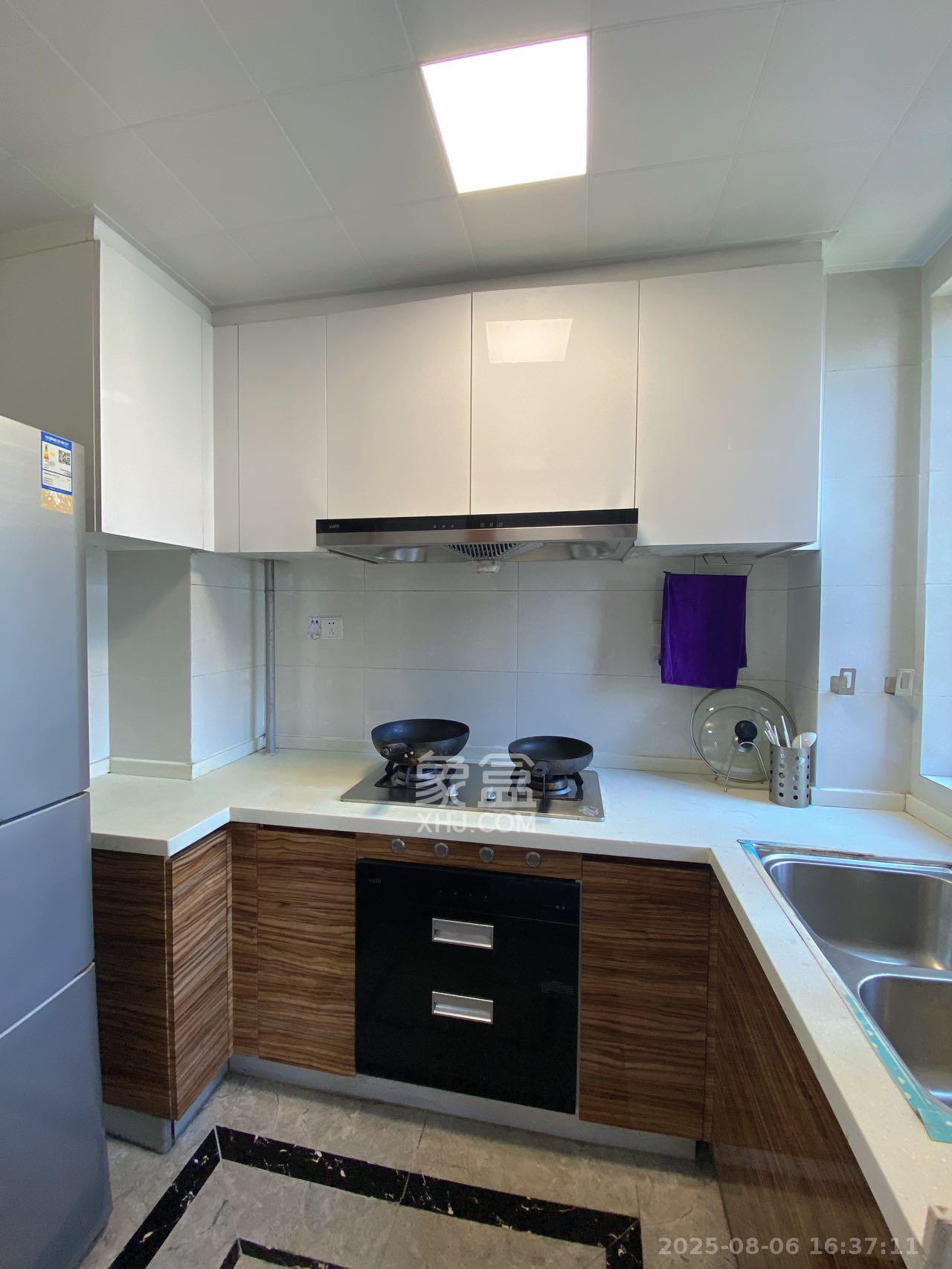 中海新城熙岸(中信新城五期) 3室2厅1卫 2100.0元/月 中海新城熙岸(中信新城五期) 3室2厅1卫 2100.0元/月室内图