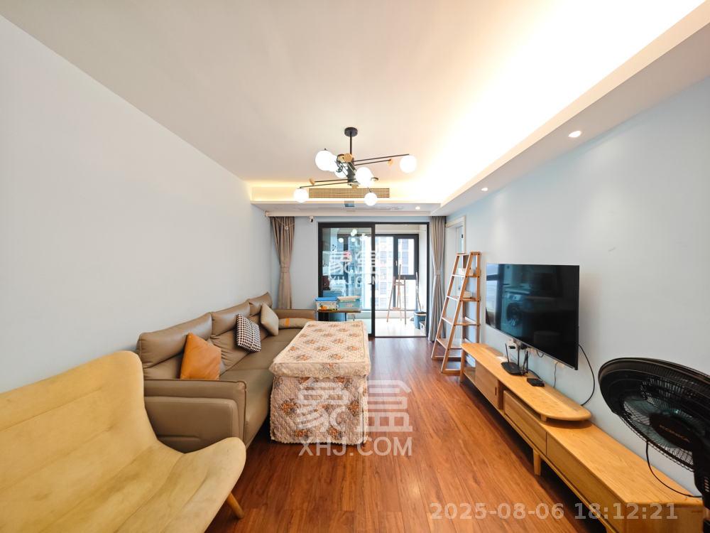 万科魅力之城观澜里  3室2厅2卫    2800.0元/月 万科魅力之城观澜里  3室2厅2卫    2800.0元/月室内图