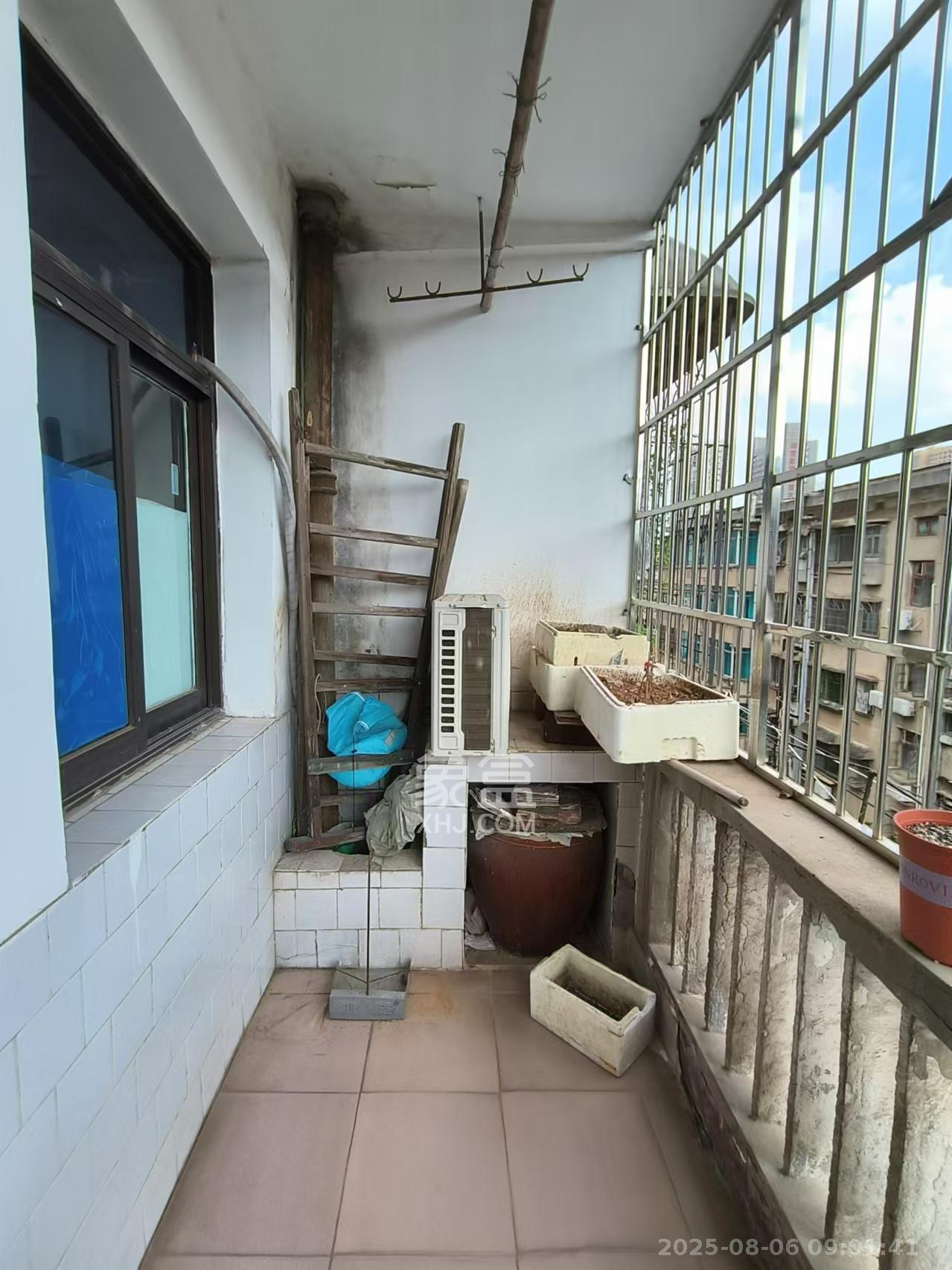 向韶村 2室1厅1卫 1500.0元/月 向韶村 2室1厅1卫 1500.0元/月室内图