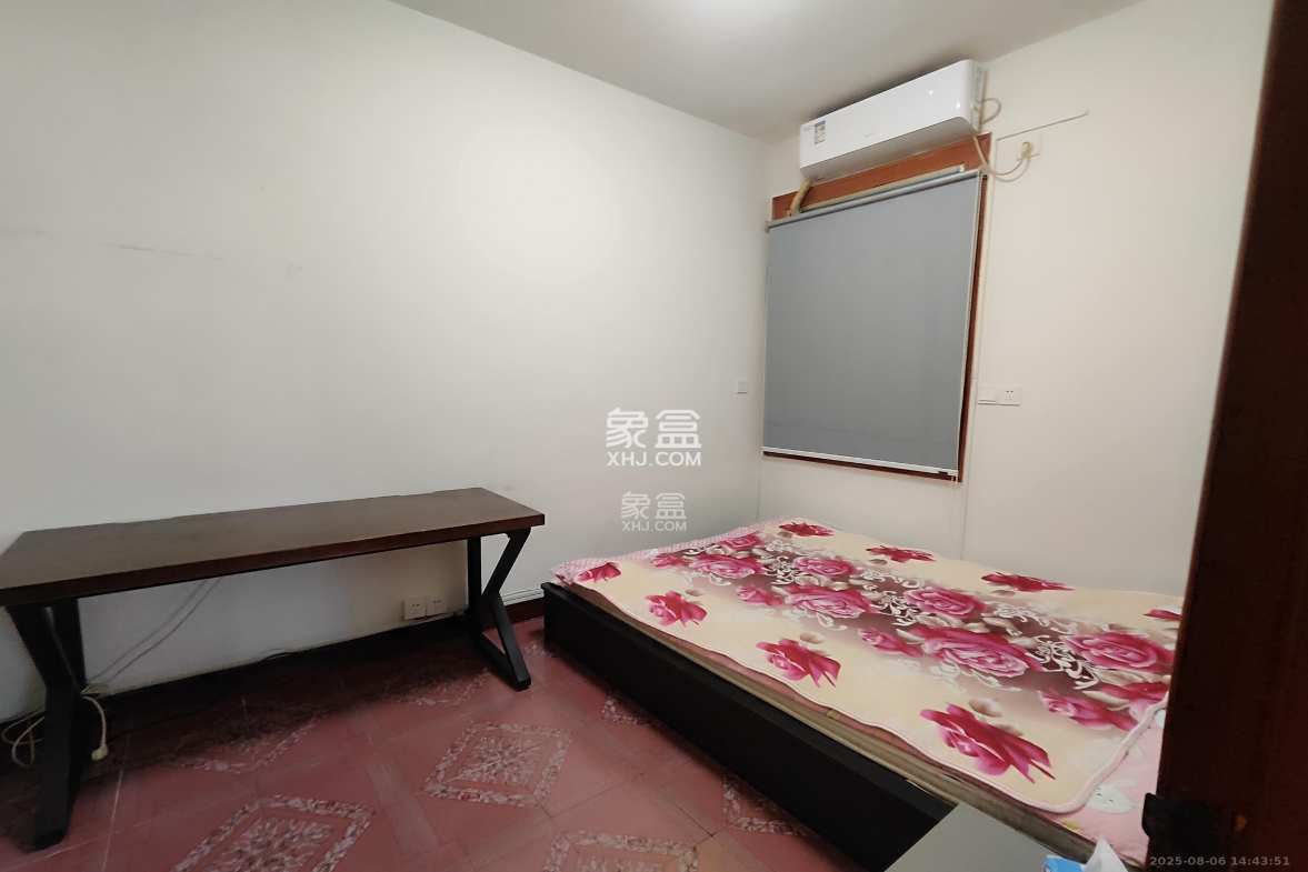 省公路局宿舍 2室1厅1卫 1800.0元/月 省公路局宿舍 2室1厅1卫 1800.0元/月室内图