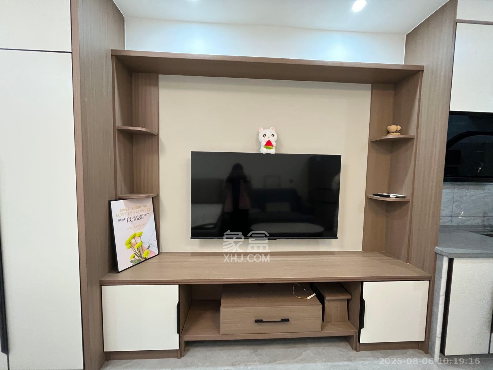 威尔士春天  1室1厅1卫   2000.00元/月室内图