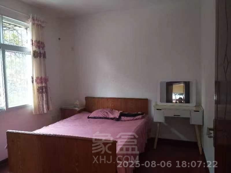 滨江一村 2室2厅2卫 1200.0元/月 滨江一村 2室2厅2卫 1200.0元/月室内图