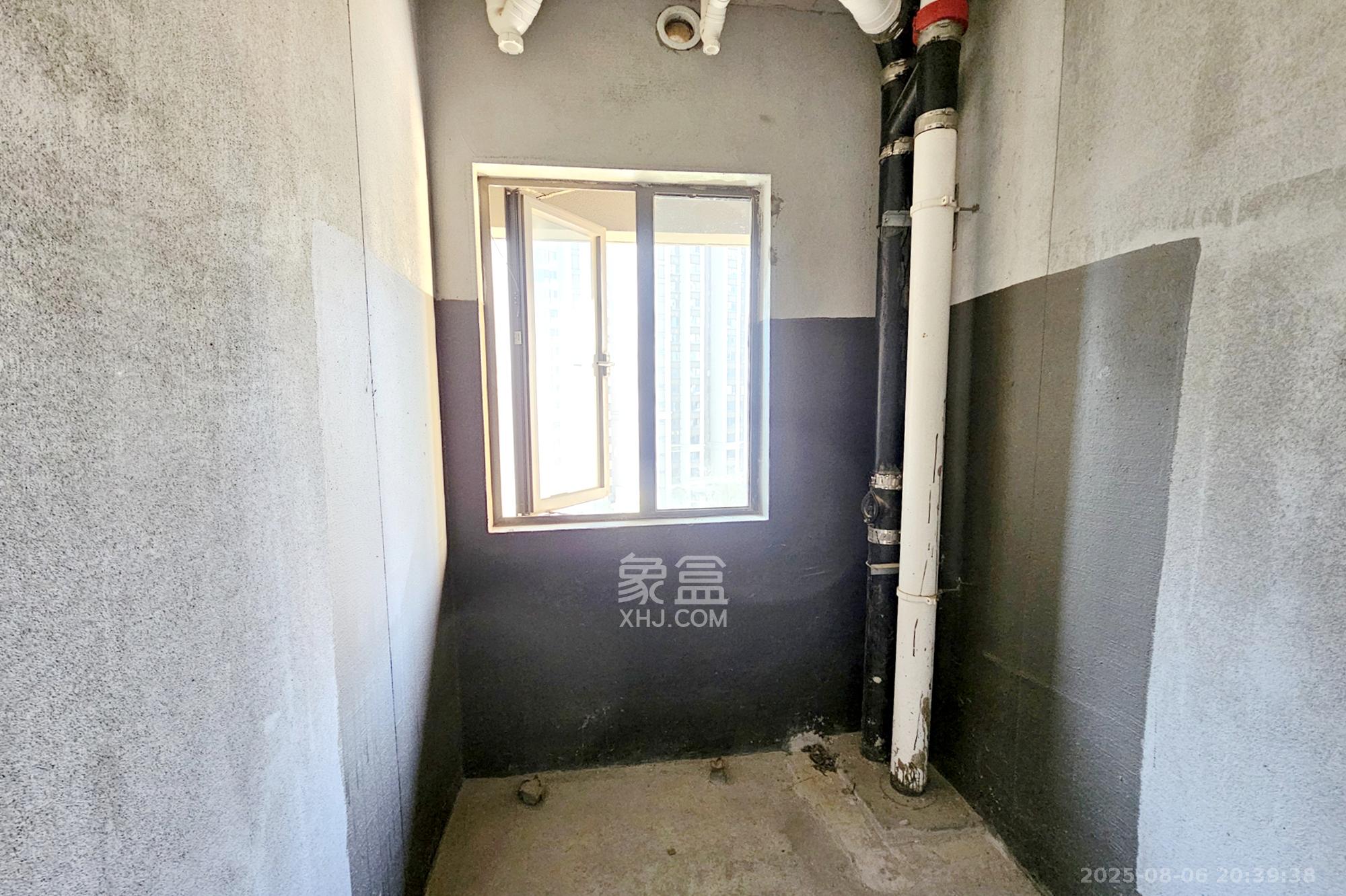 阳光城尚东湾凌云府 4室2厅2卫 185.0万 阳光城尚东湾凌云府 4室2厅2卫 185.0万其他