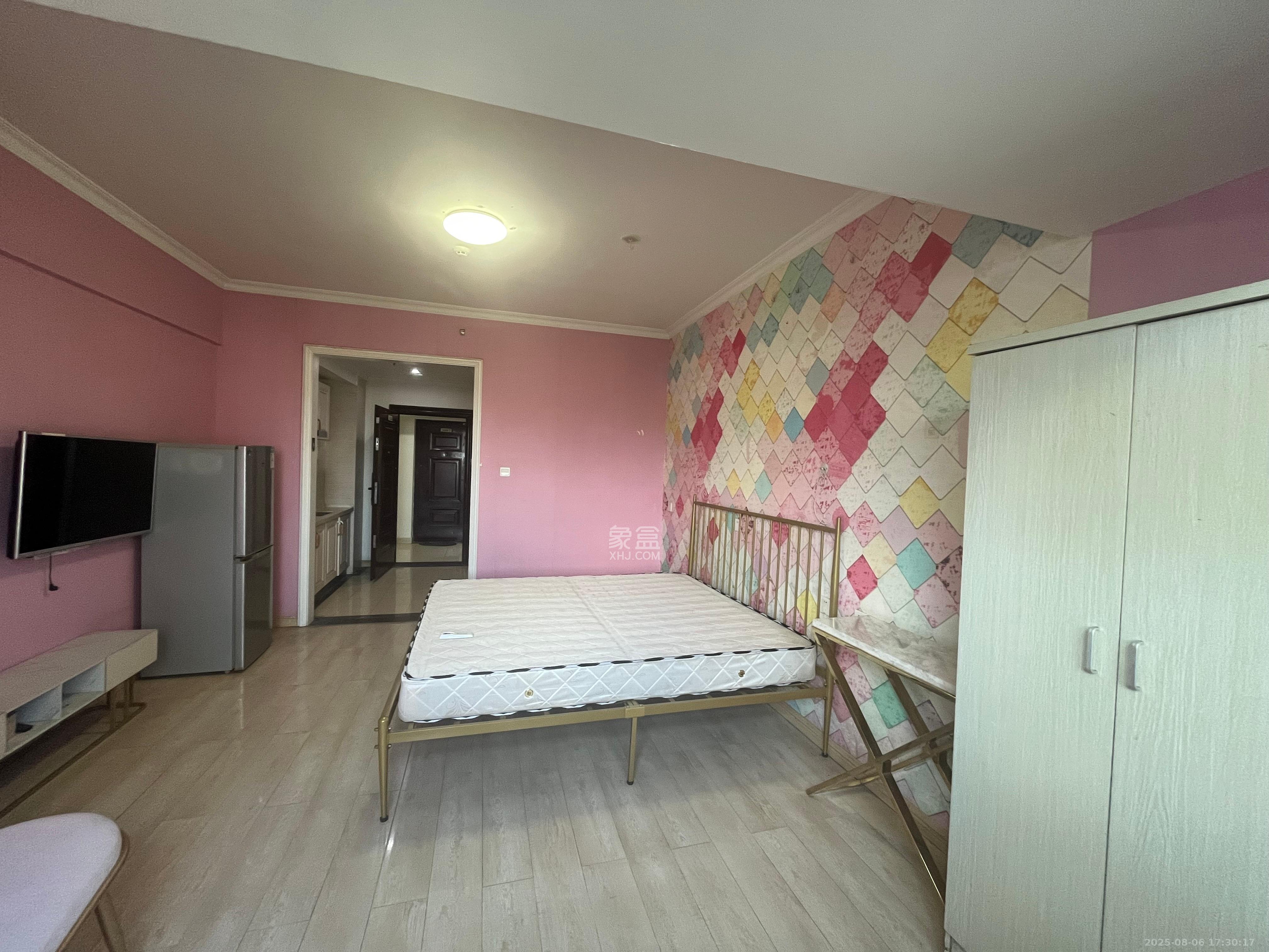 五江天街北区  1室1厅1卫    1350.0元/月 五江天街北区  1室1厅1卫    1350.0元/月室内图