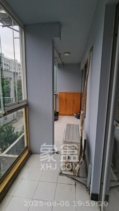 阳光100二期  3室2厅1卫   2300.00元/月室内图