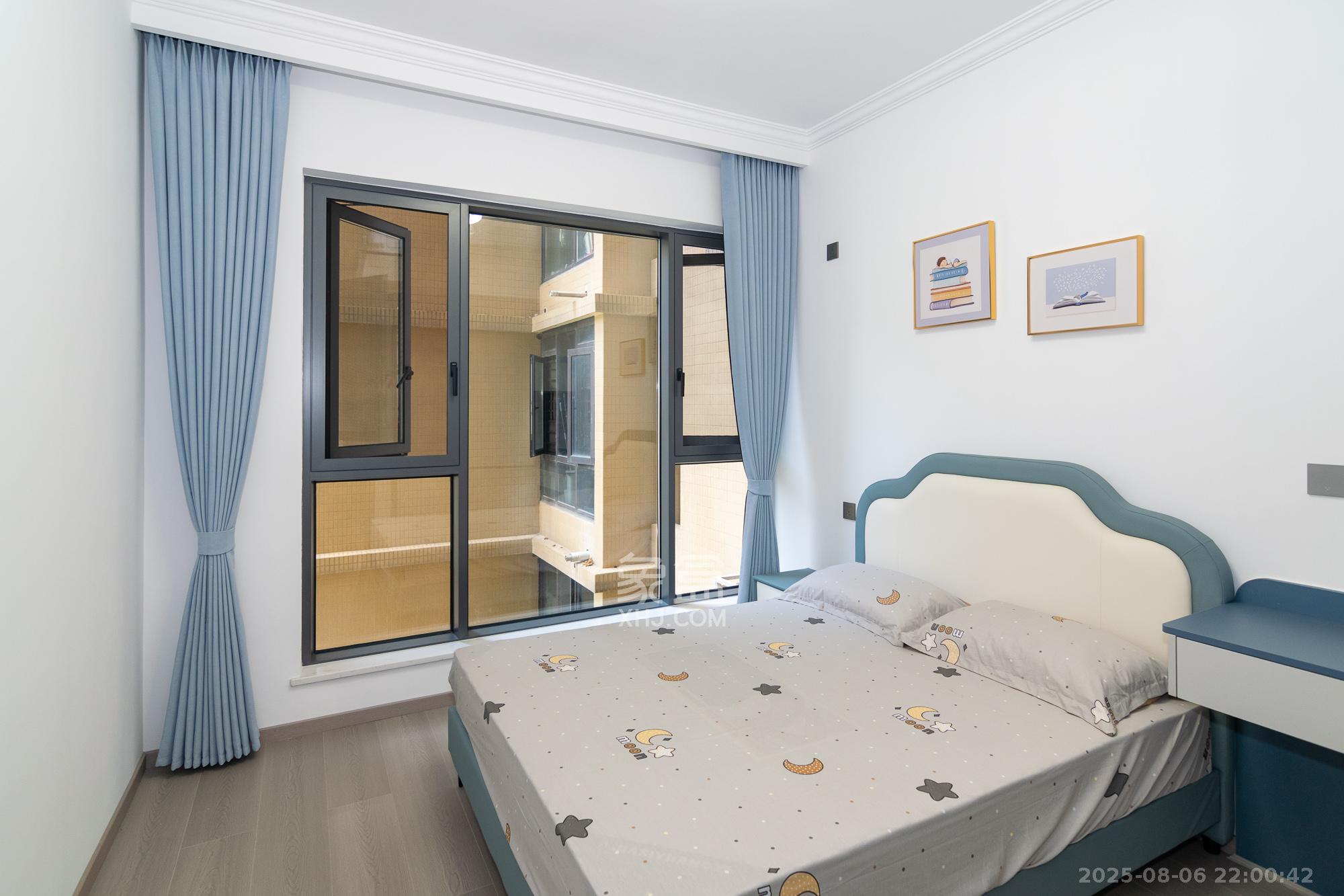 三润城（三润星城）  4室2厅2卫    125.3万卧室