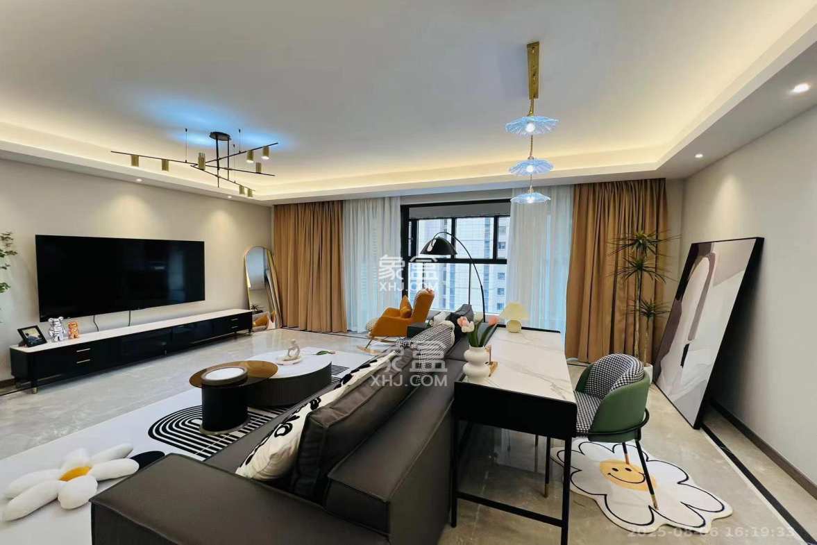 龙湖铂金中心(龙湖春江郦城) 3室2厅2卫 6500.00元/月 龙湖铂金中心(龙湖春江郦城) 3室2厅2卫 6500.00元/月室内图