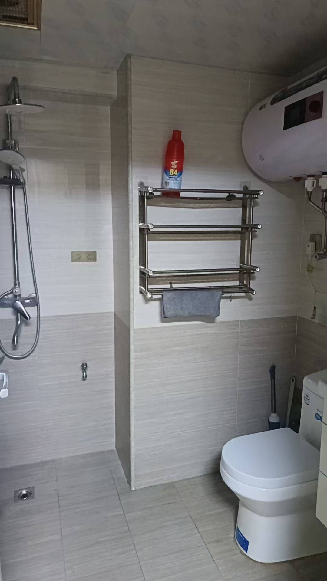 御江帝景  1室1厅1卫   1200.00元/月室内图