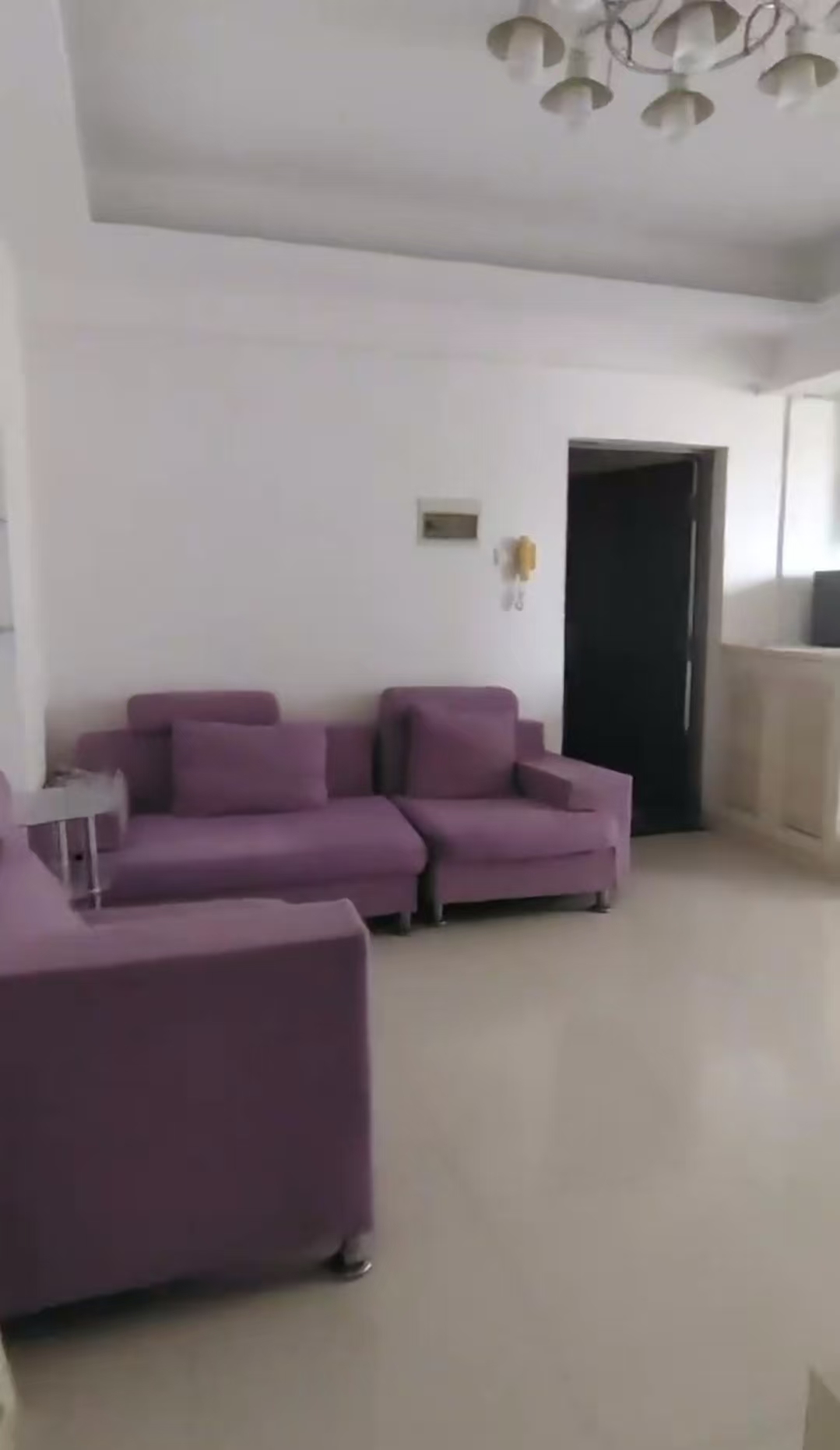 蓝海银座 1室0厅0卫 68.0万 蓝海银座 1室0厅0卫 68.0万室内图