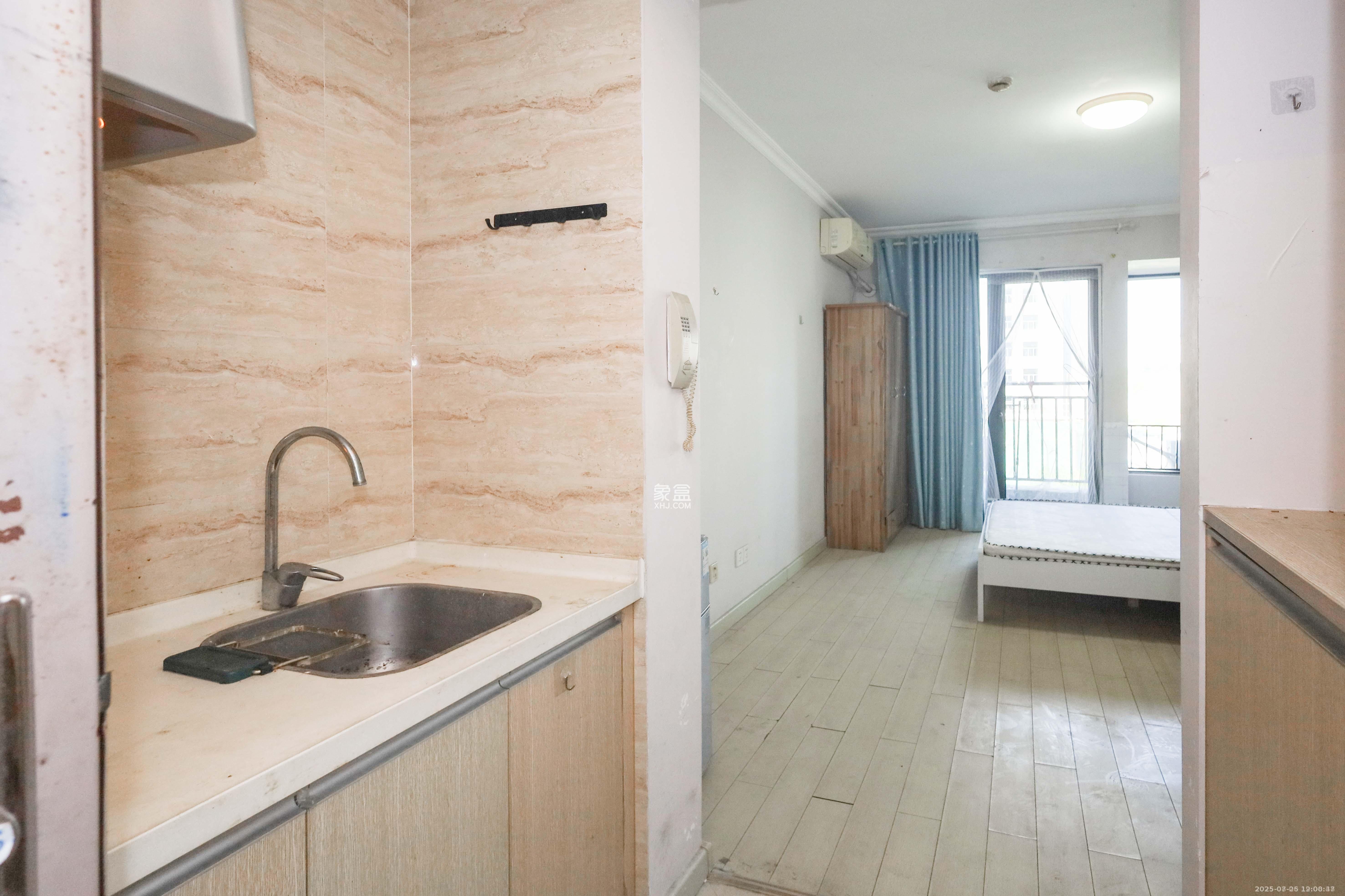 万科城市花园 1室1厅1卫 1300.0元/月 万科城市花园 1室1厅1卫 1300.0元/月室内图