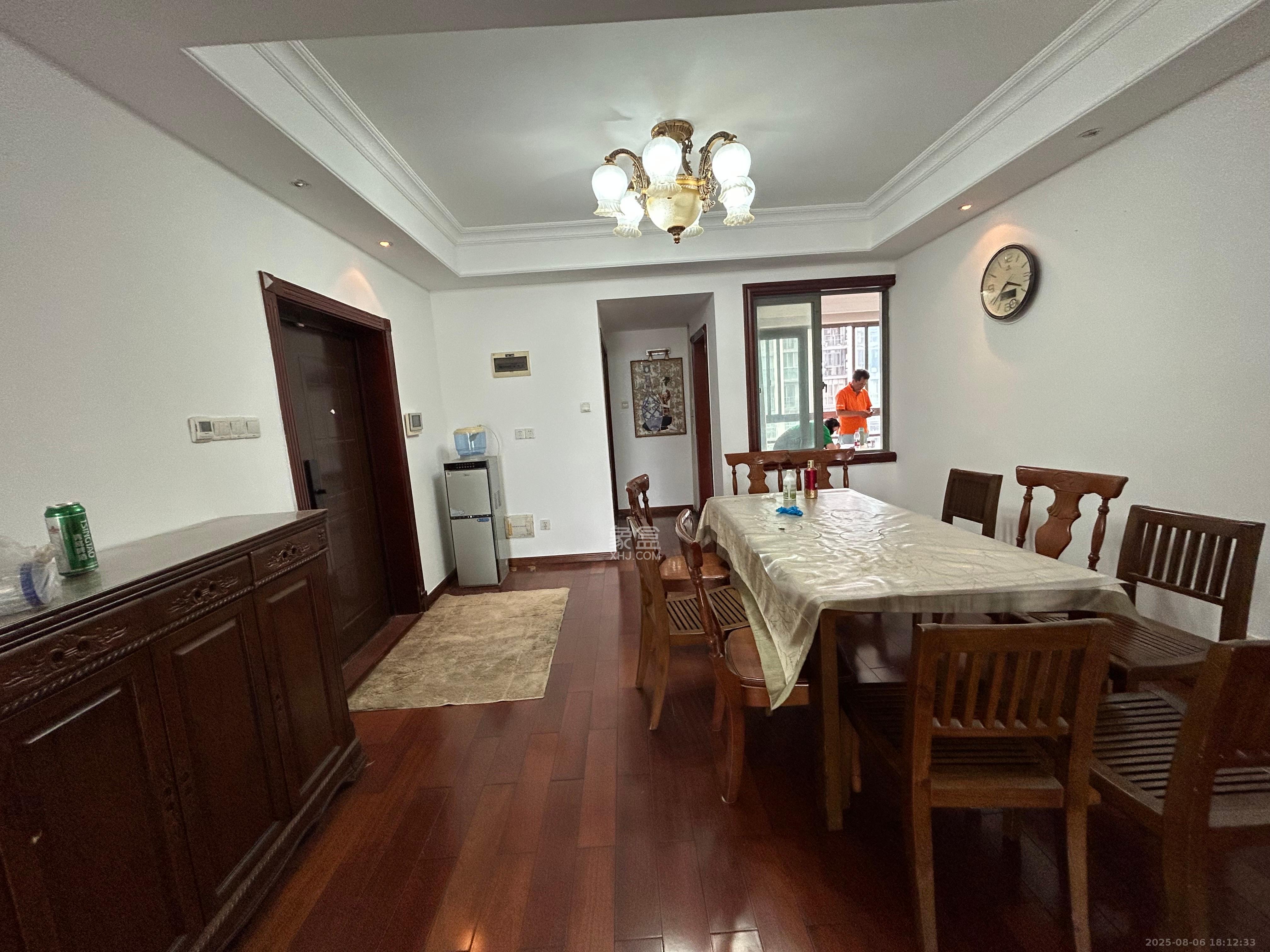 建鸿达华都(华都小户型及大华写字楼) 4室2厅3卫 7000.0元/月 建鸿达华都(华都小户型及大华写字楼) 4室2厅3卫 7000.0元/月室内图