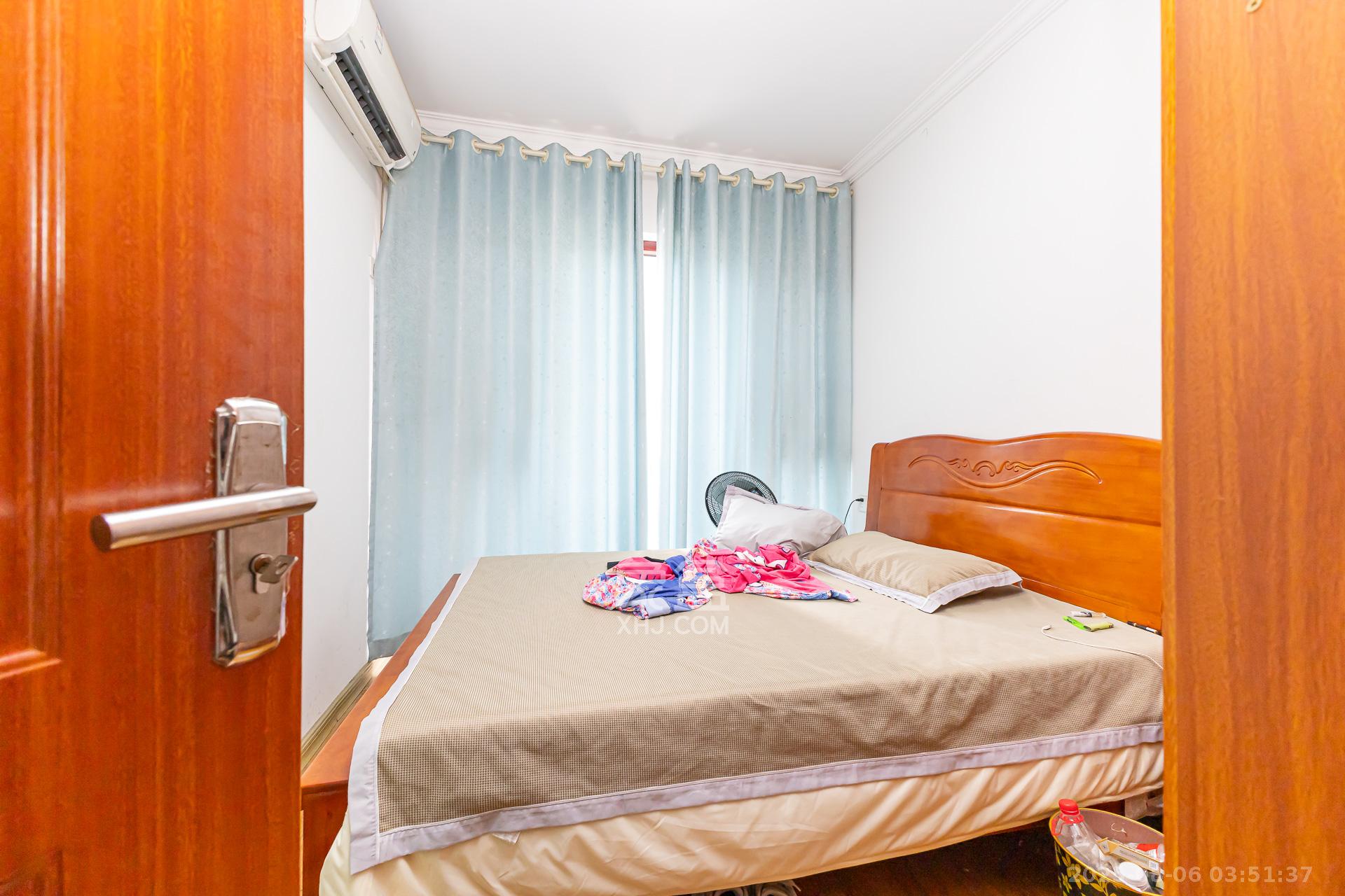 勤诚达境界城 4室2厅1卫 91.0万 勤诚达境界城 4室2厅1卫 91.0万卧室