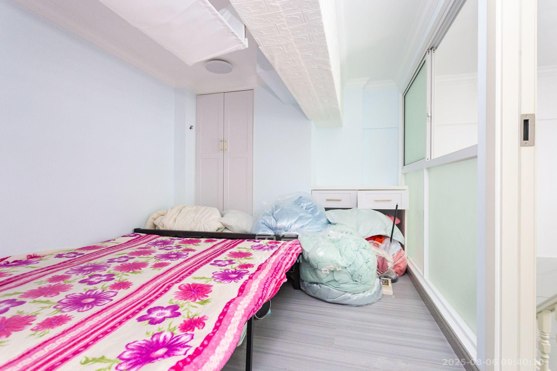 润和滨江府  2室2厅1卫    1650.0元/月 润和滨江府  2室2厅1卫    1650.0元/月室内图