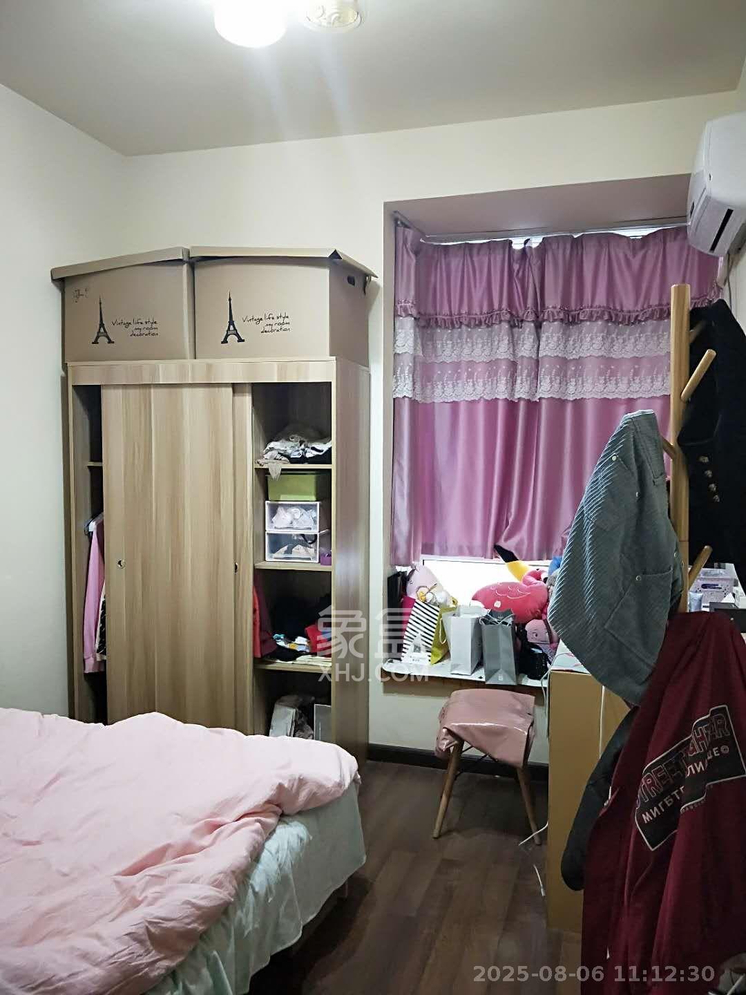 顺天黄金海岸  3室2厅2卫   2500.00元/月室内图