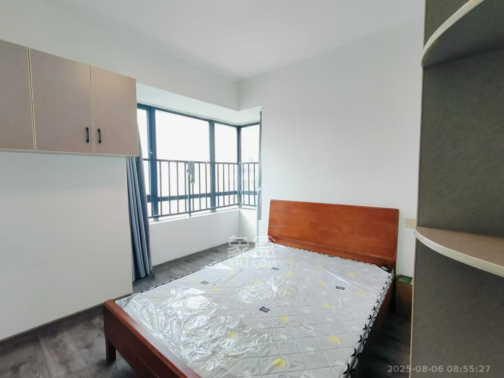 奥克斯广场 3室2厅1卫 2800.0元/月 奥克斯广场 3室2厅1卫 2800.0元/月室内图