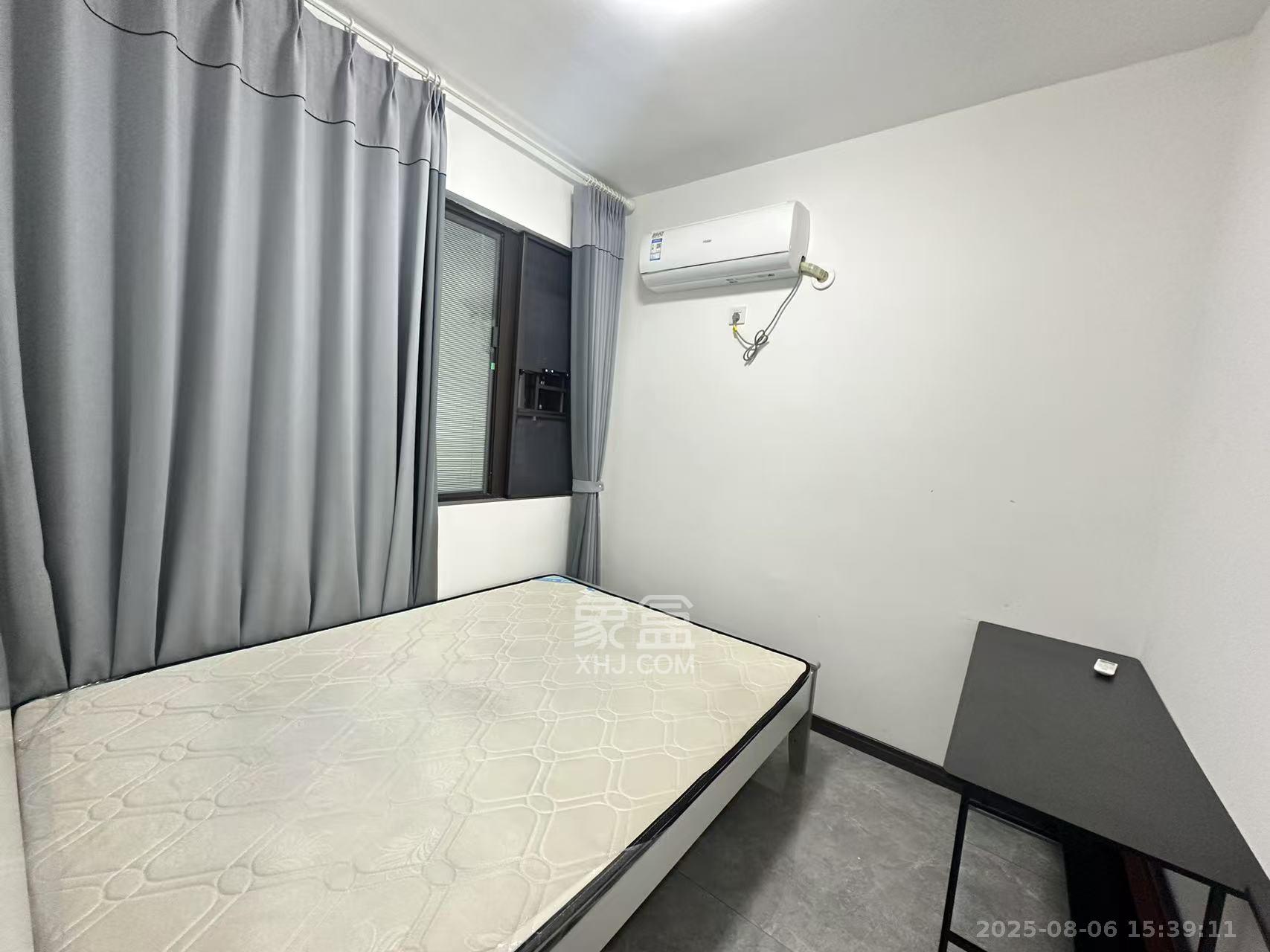 保利大都汇四期  3室2厅2卫    3500.0元/月 保利大都汇四期  3室2厅2卫    3500.0元/月室内图