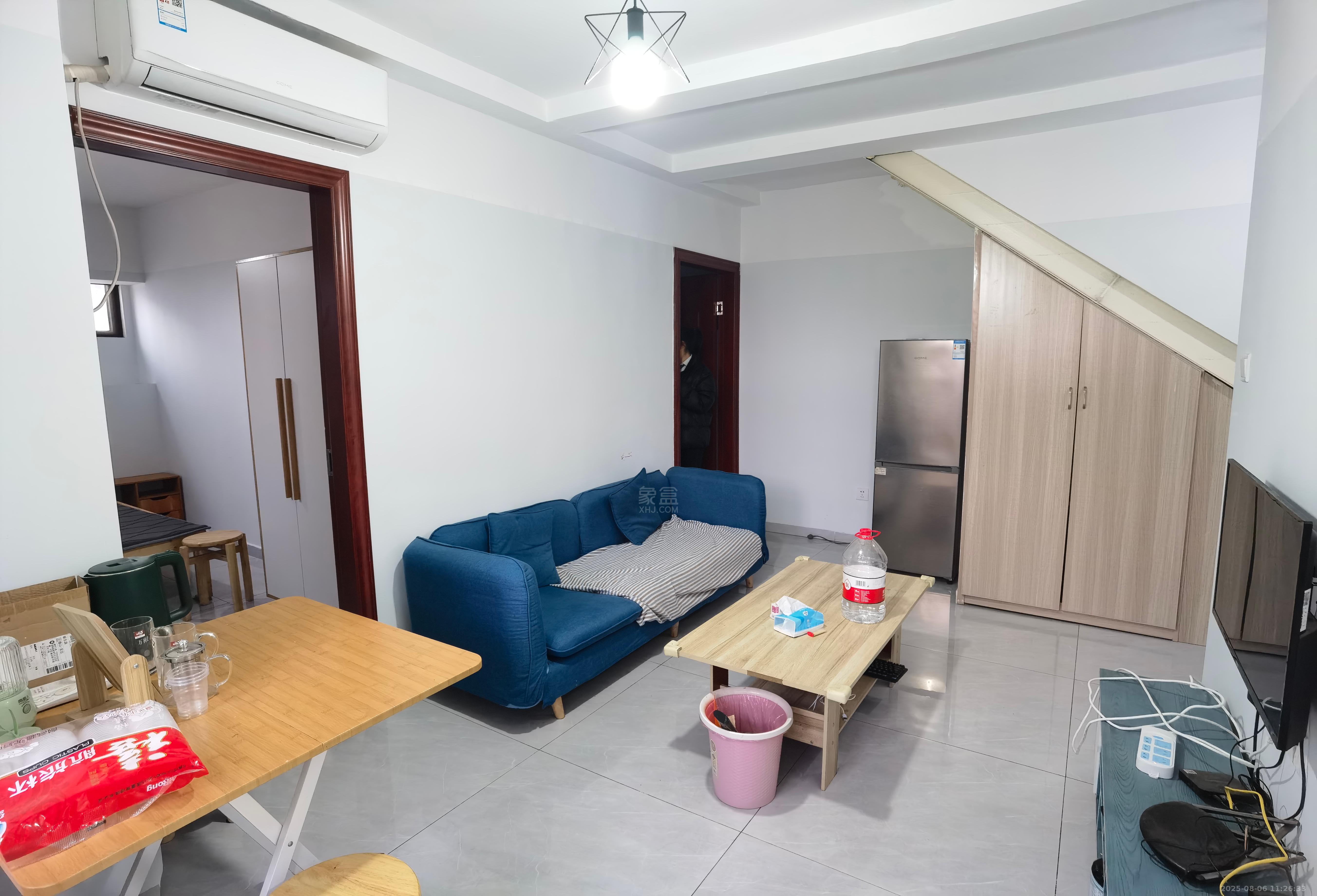 旺城天悦领秀香江 1室1厅1卫 1000.0元/月 旺城天悦领秀香江 1室1厅1卫 1000.0元/月室内图