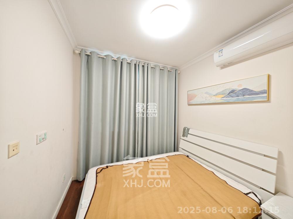 万科魅力之城观澜里  3室2厅2卫    2800.0元/月 万科魅力之城观澜里  3室2厅2卫    2800.0元/月室内图