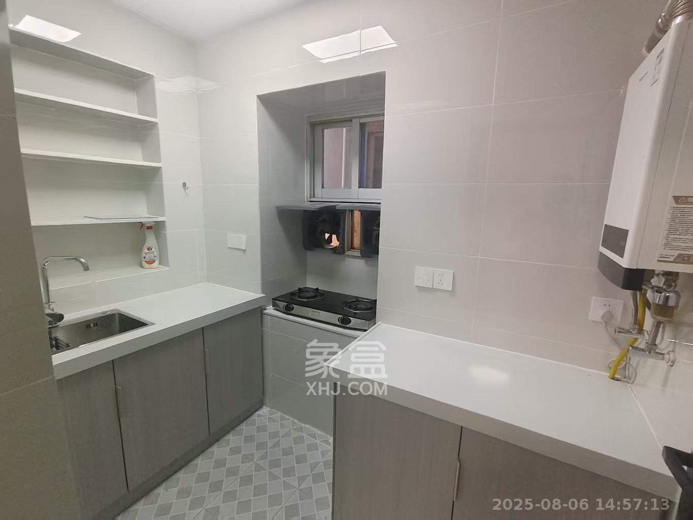 长郡中学宿舍(西文庙坪巷原32号)  2室2厅1卫    3500.0元/月 长郡中学宿舍(西文庙坪巷原32号)  2室2厅1卫    3500.0元/月