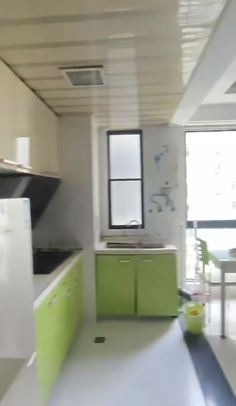 蓝海银座 1室0厅0卫 68.0万 蓝海银座 1室0厅0卫 68.0万室内图