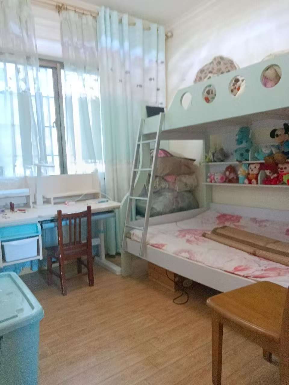 碧桂园  3室1厅2卫   1800.00元/月室内图