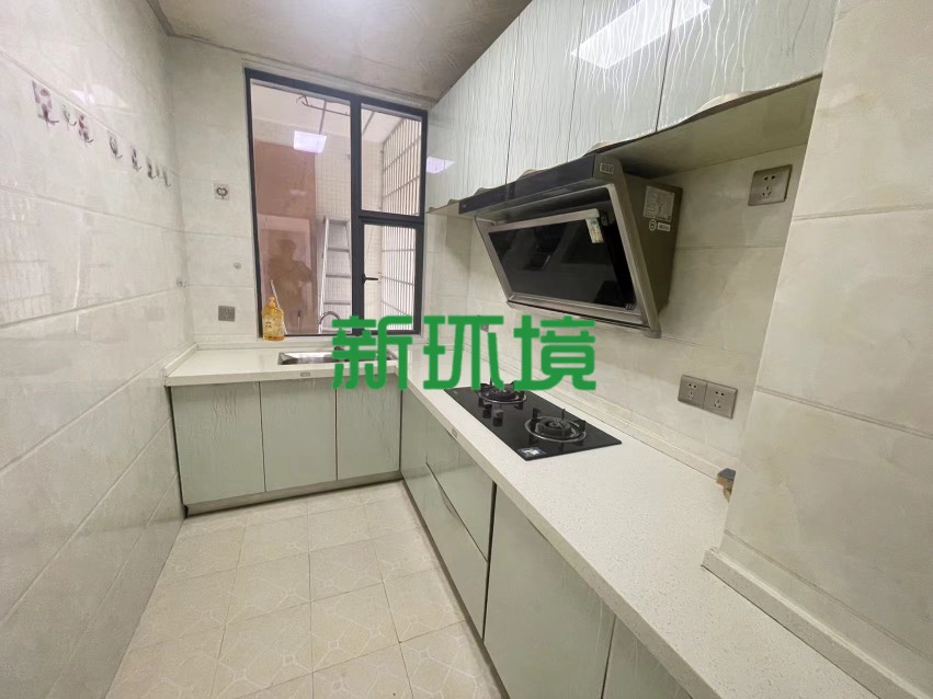 逸臣中央  3室2厅2卫   2200.00元/月室内图