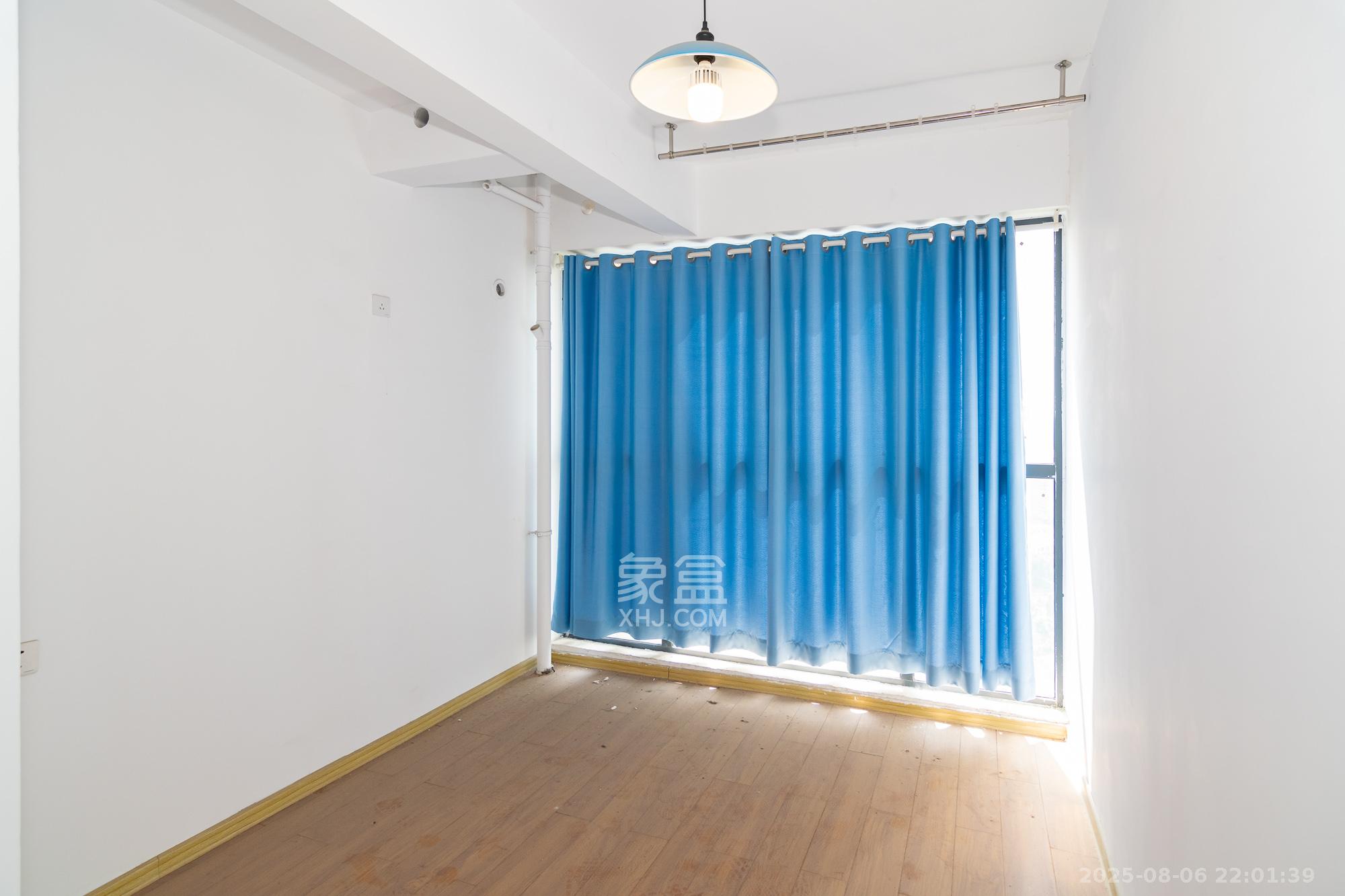 中粮自然天城 4室2厅1卫 108.0万 中粮自然天城 4室2厅1卫 108.0万卧室