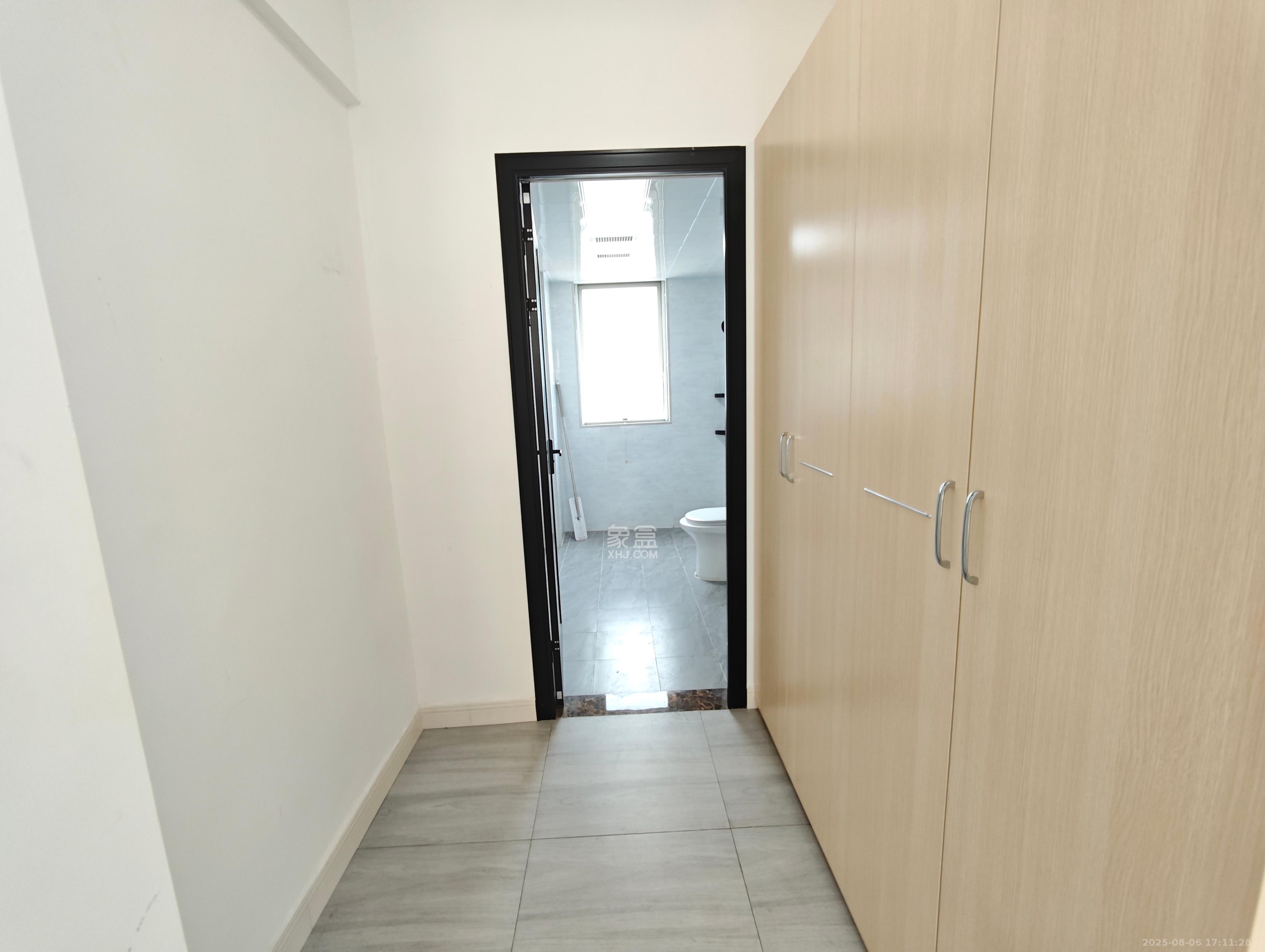 北辰三角洲E7区 3室1厅2卫 4500.0元/月 北辰三角洲E7区 3室1厅2卫 4500.0元/月室内图