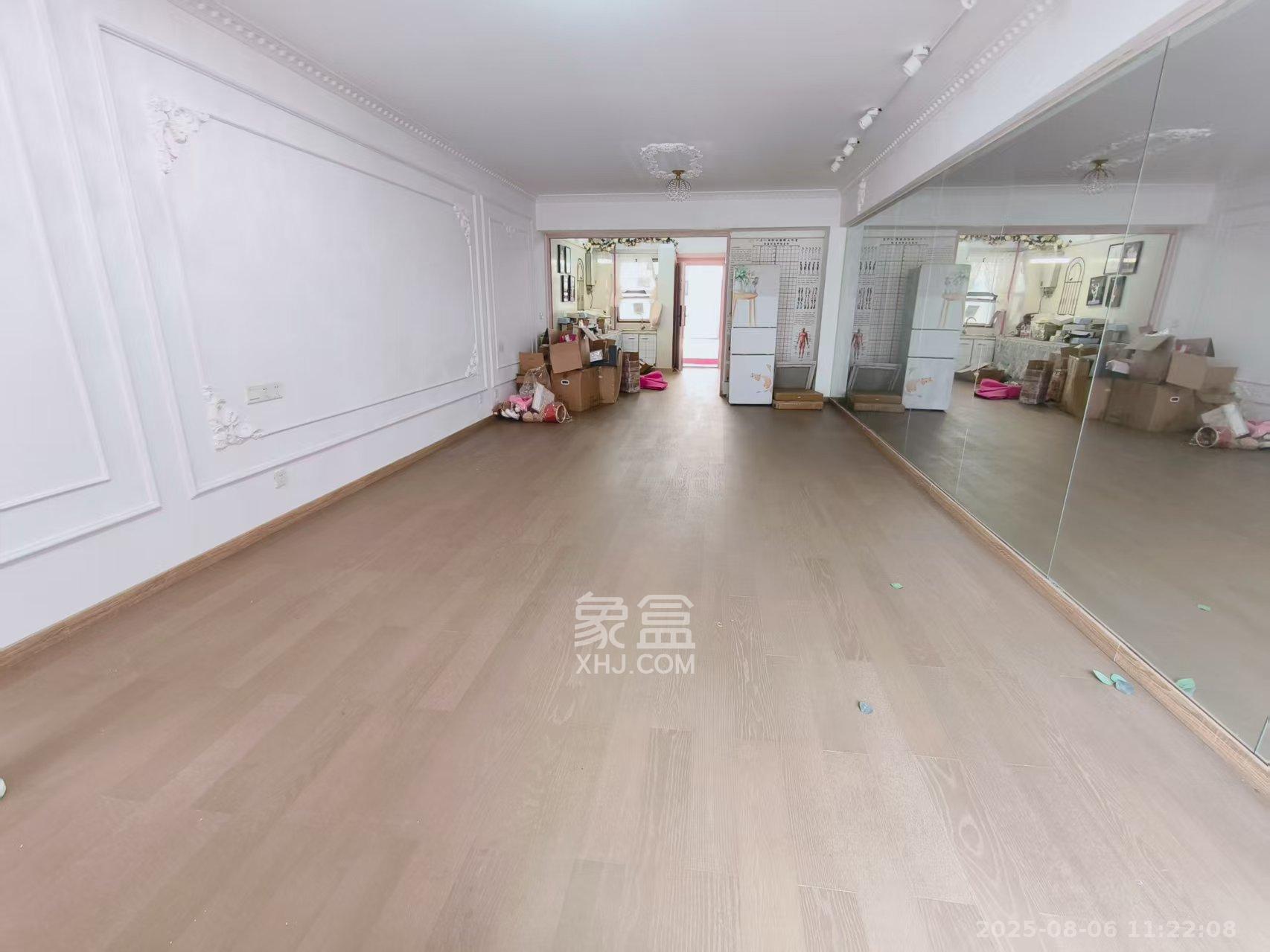 阳光100二期 1室1厅1卫 2000.0元/月 阳光100二期 1室1厅1卫 2000.0元/月室内图