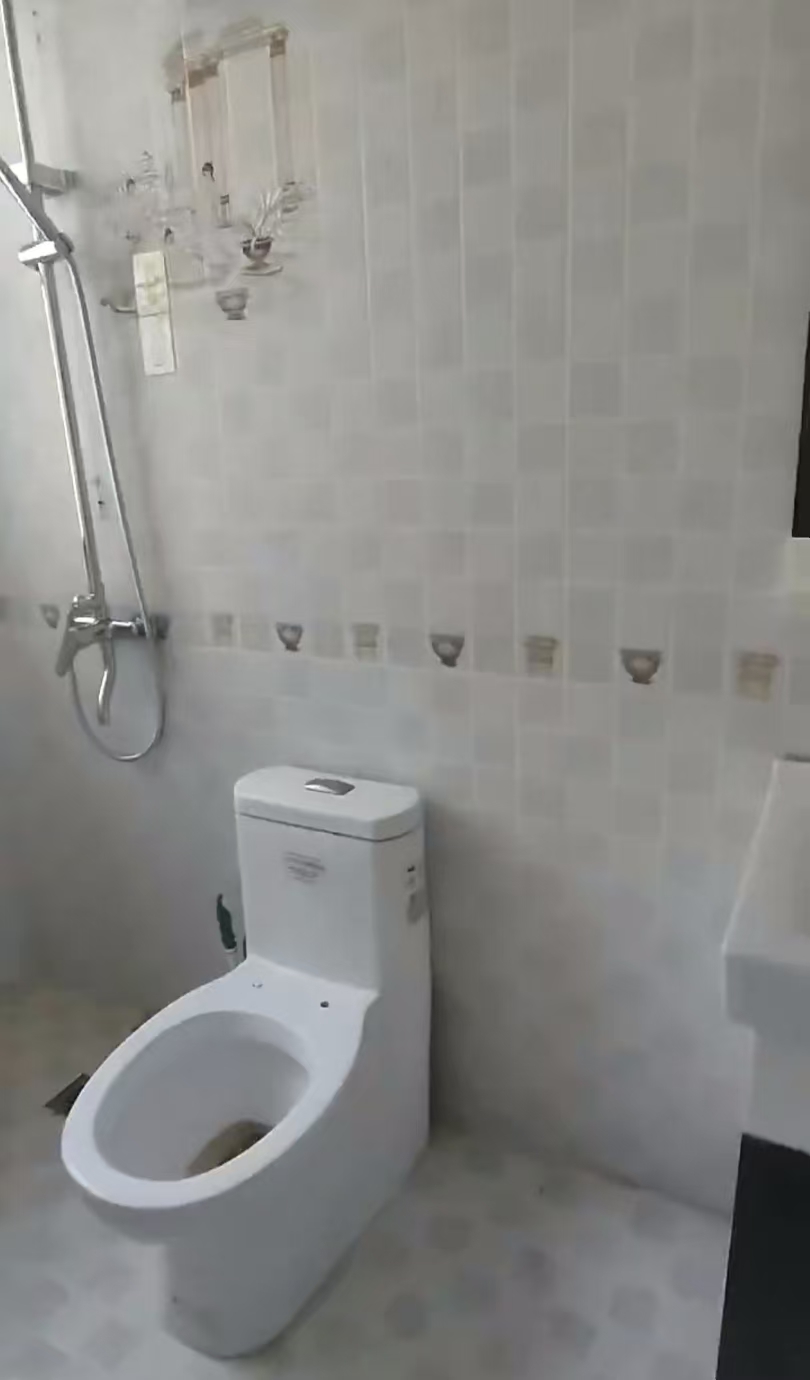 蓝海银座 1室0厅0卫 68.0万 蓝海银座 1室0厅0卫 68.0万室内图