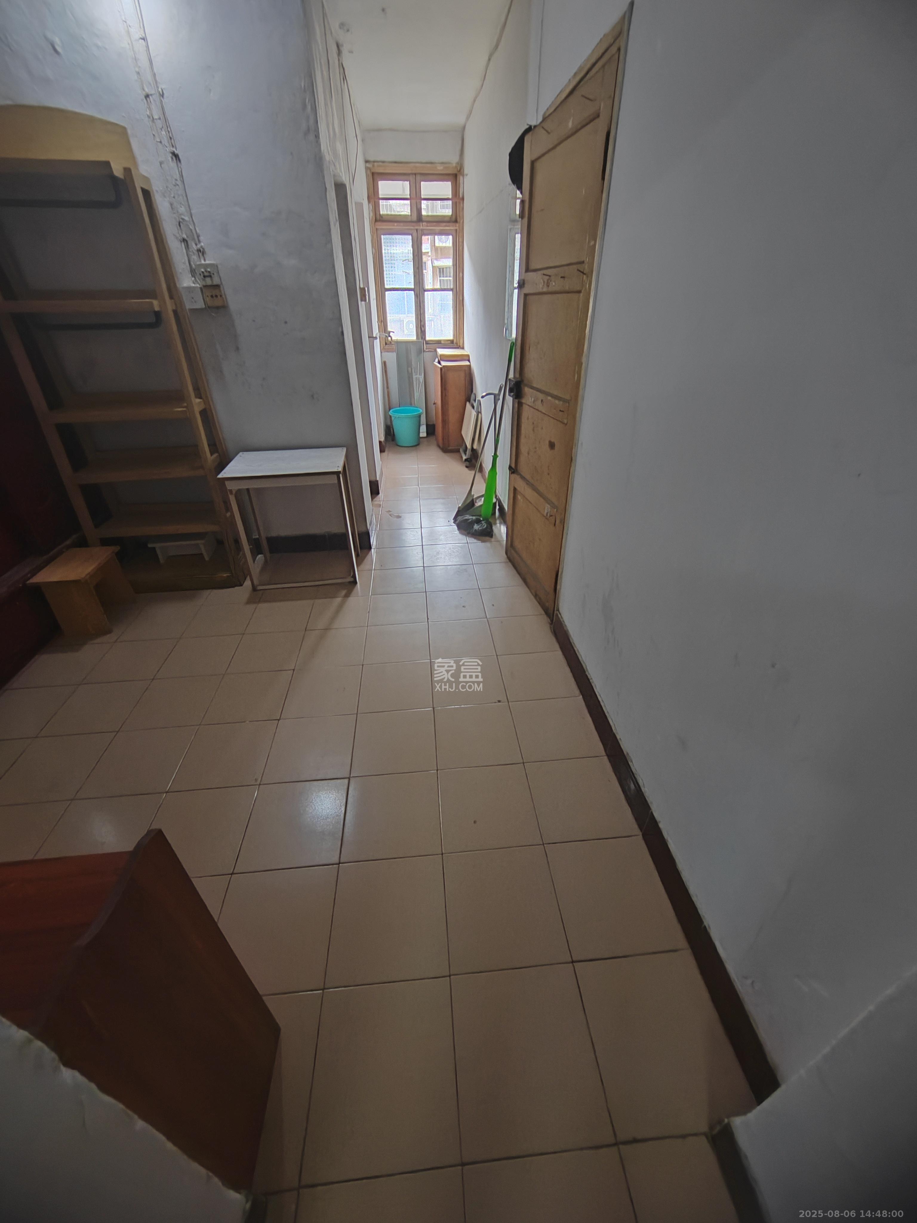 红花坡社区 1室1厅1卫 800.0元/月 红花坡社区 1室1厅1卫 800.0元/月室内图