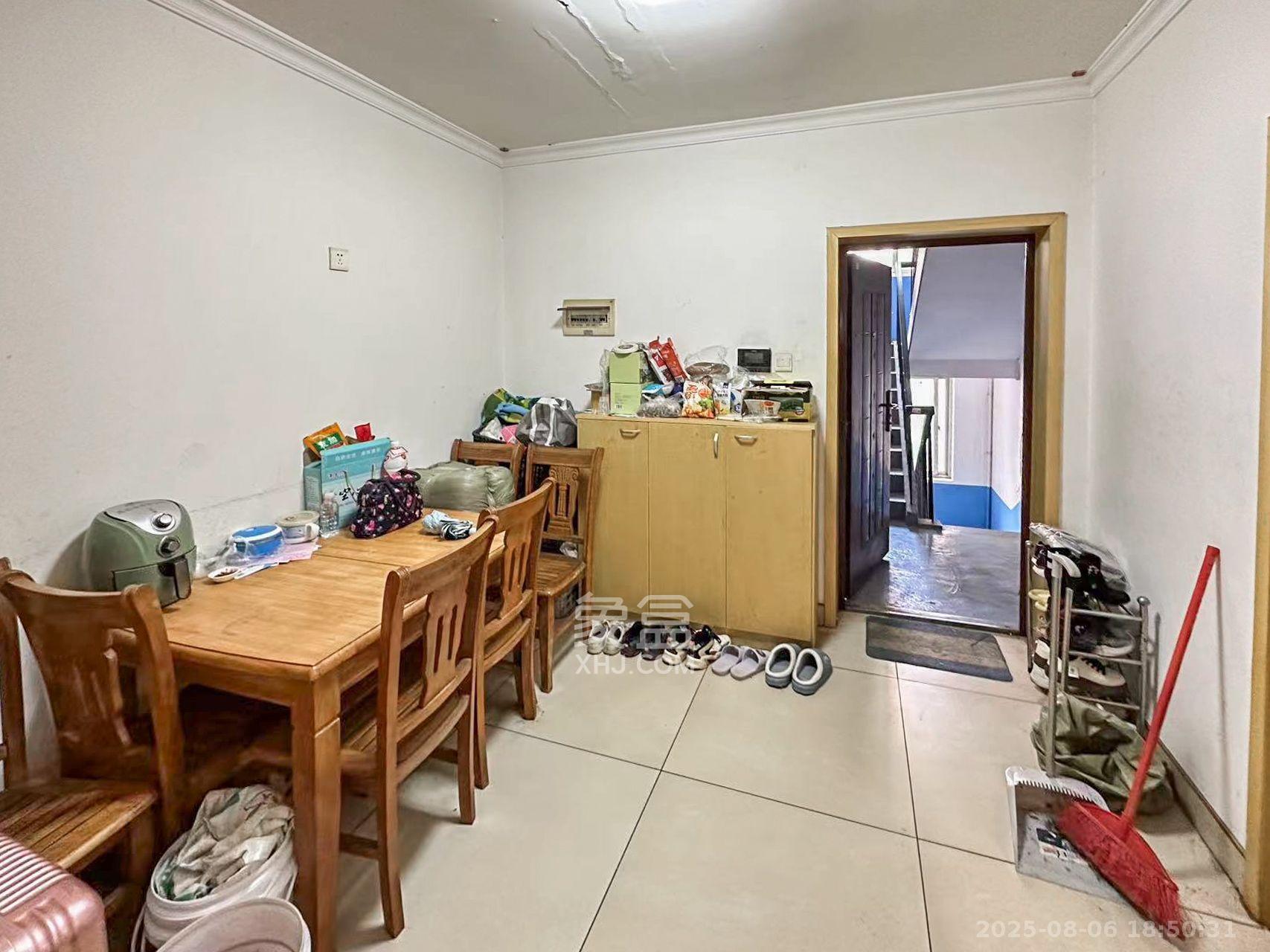 桔洲新苑（桔洲印象）  3室2厅1卫    2000.0元/月室内图