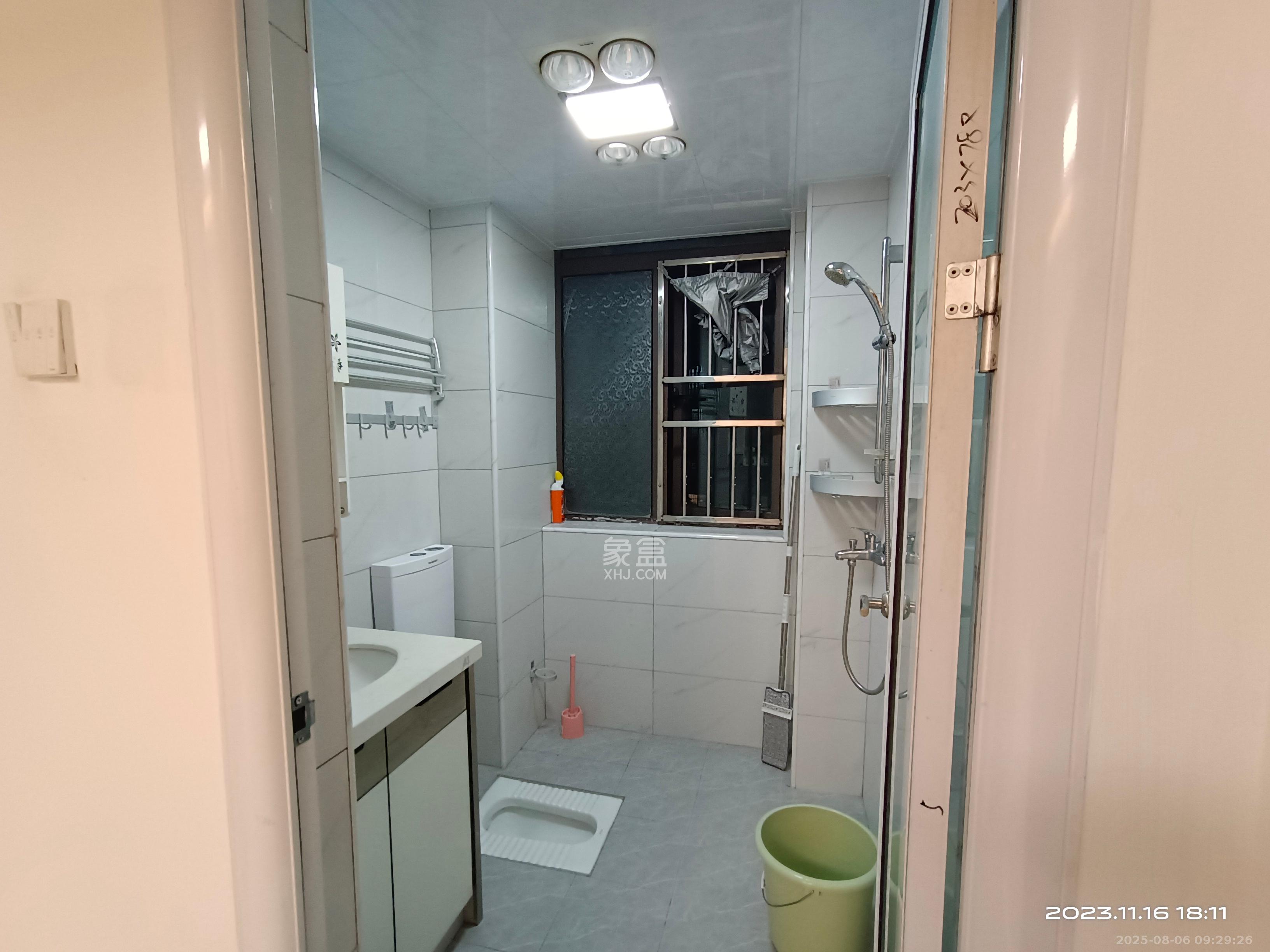 水岸世景  2室2厅1卫    1580.0元/月 水岸世景  2室2厅1卫    1580.0元/月室内图