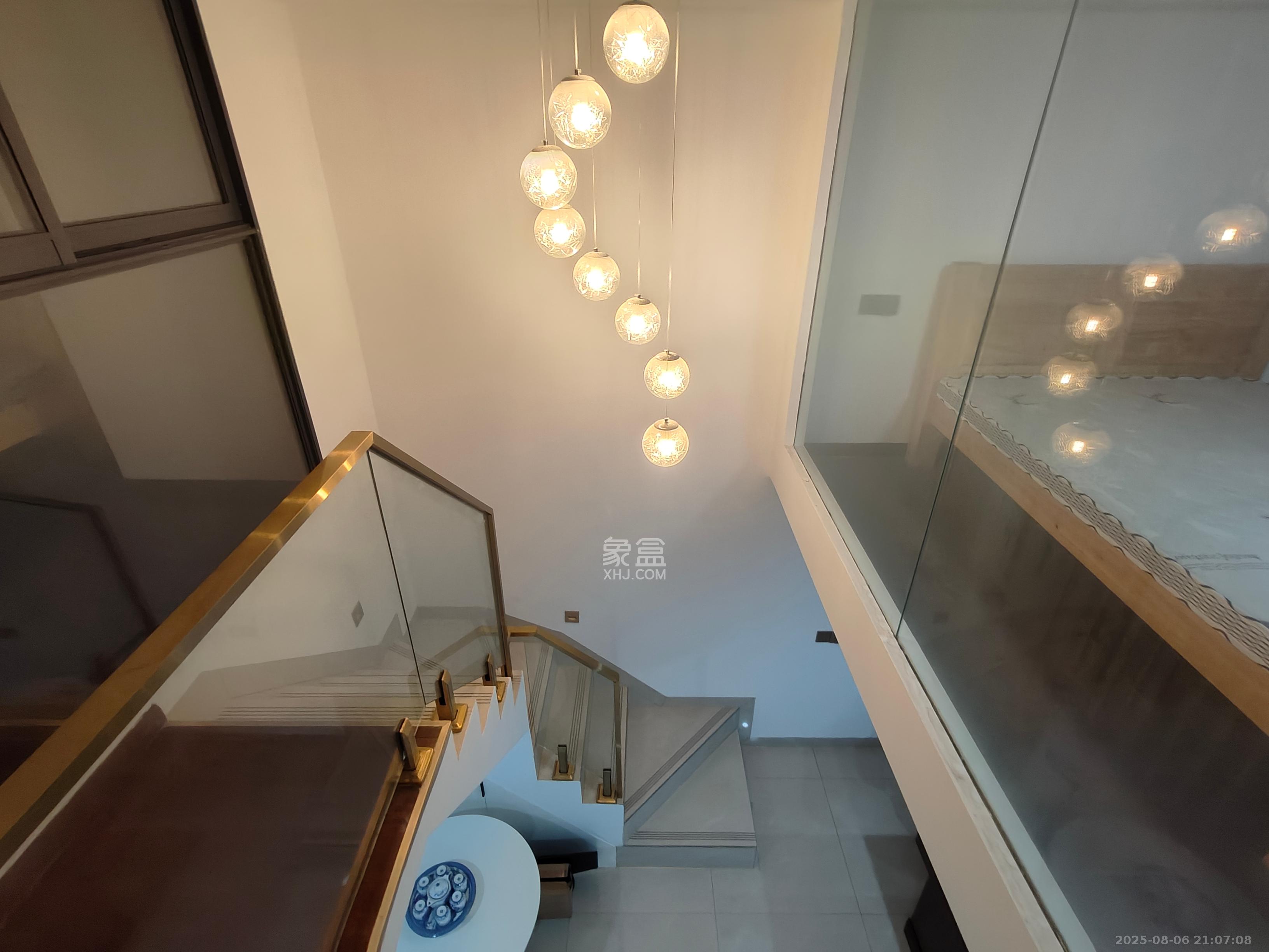 长燃润和天地(长润小区印湘江) 2室2厅1卫 1800.0元/月 长燃润和天地(长润小区印湘江) 2室2厅1卫 1800.0元/月室内图