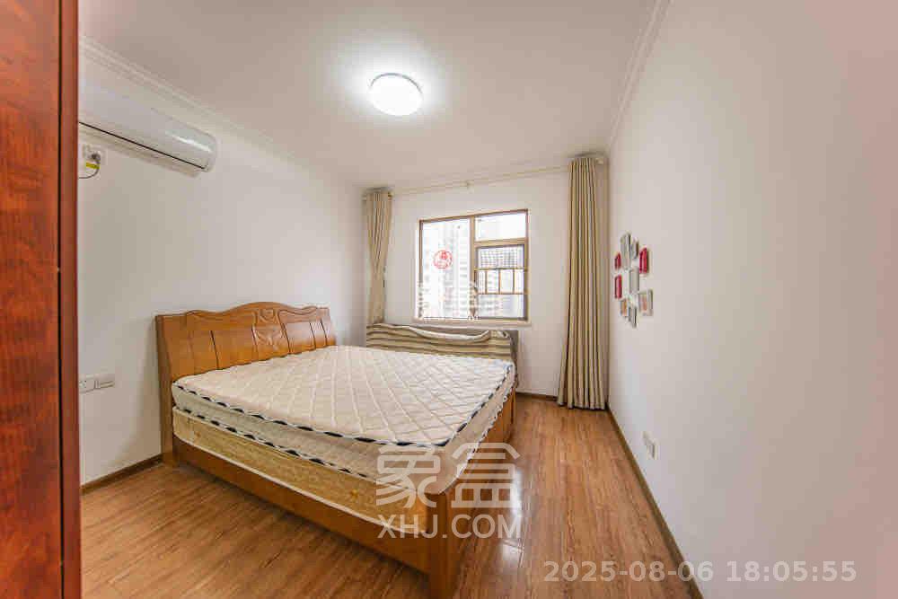 江山帝景哈佛  3室2厅2卫    2300.0元/月 江山帝景哈佛  3室2厅2卫    2300.0元/月室内图