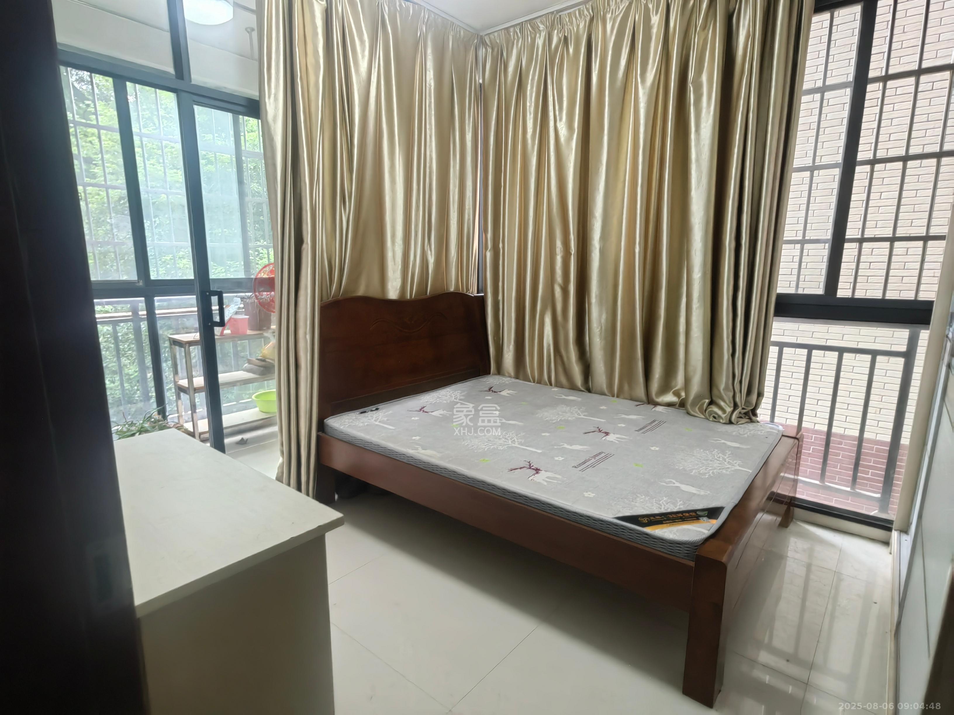 楚天世纪城东苑 3室2厅1卫 1580.0元/月 楚天世纪城东苑 3室2厅1卫 1580.0元/月室内图