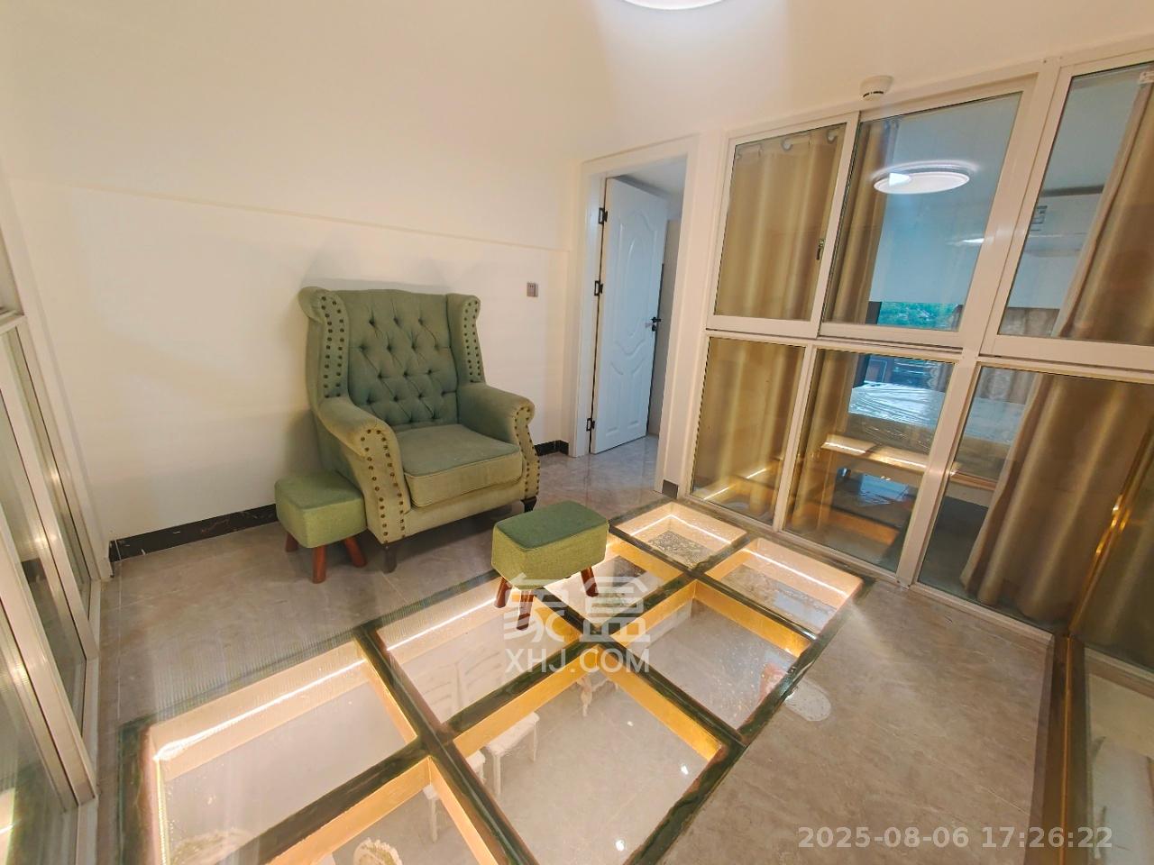 藏珑湖上公馆 1室1厅1卫 2300.0元/月 藏珑湖上公馆 1室1厅1卫 2300.0元/月室内图