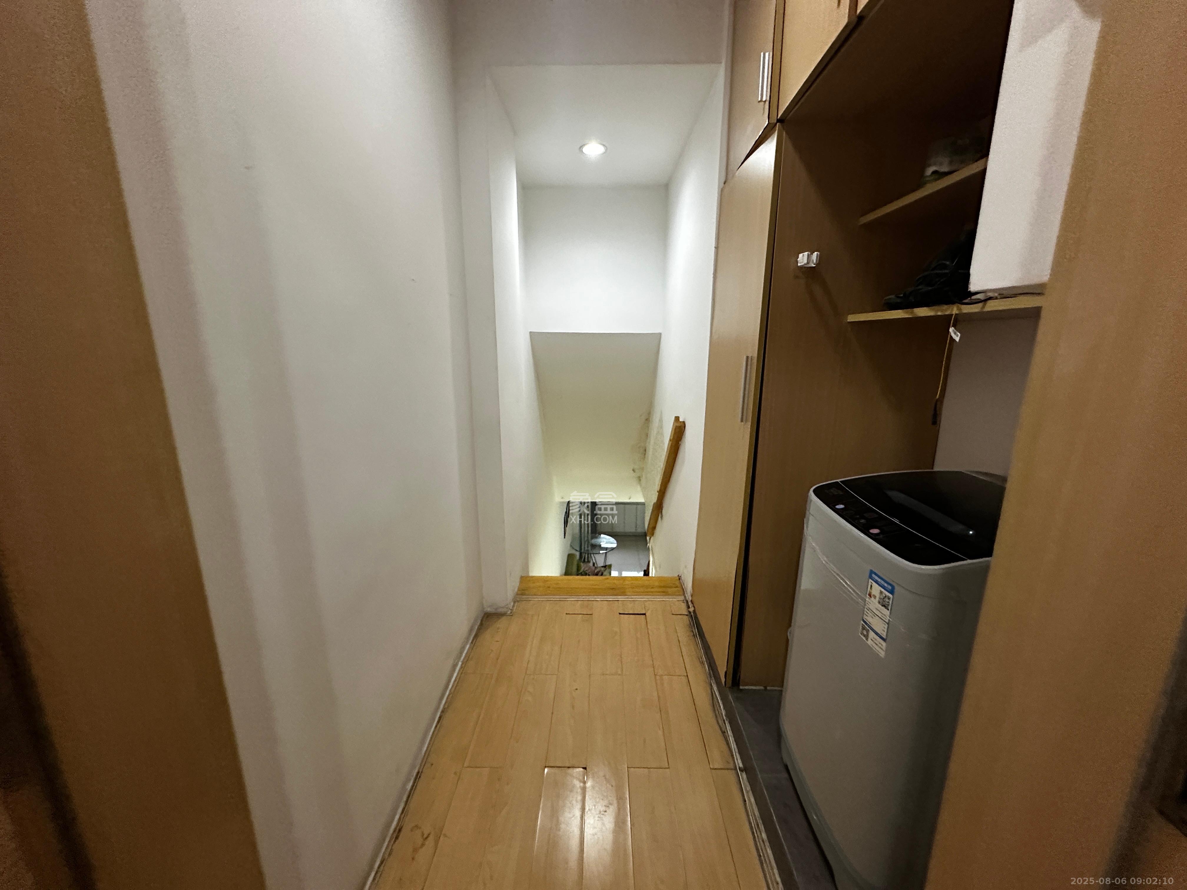 华润凤凰城一期  1室1厅1卫    1380.0元/月室内图