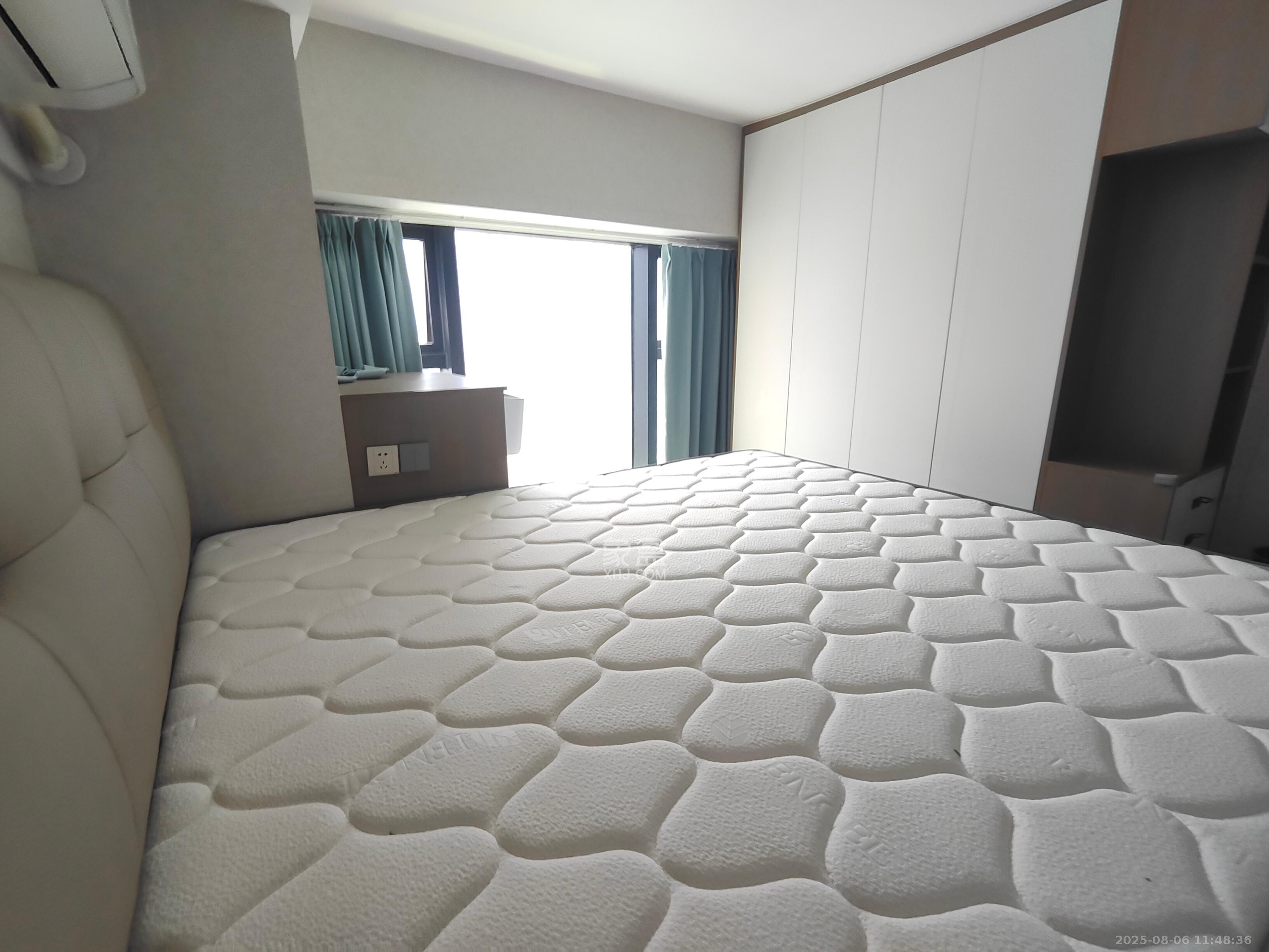 中一鲲出(鲲鹏府) 2室1厅1卫 2800.0元/月 中一鲲出(鲲鹏府) 2室1厅1卫 2800.0元/月室内图