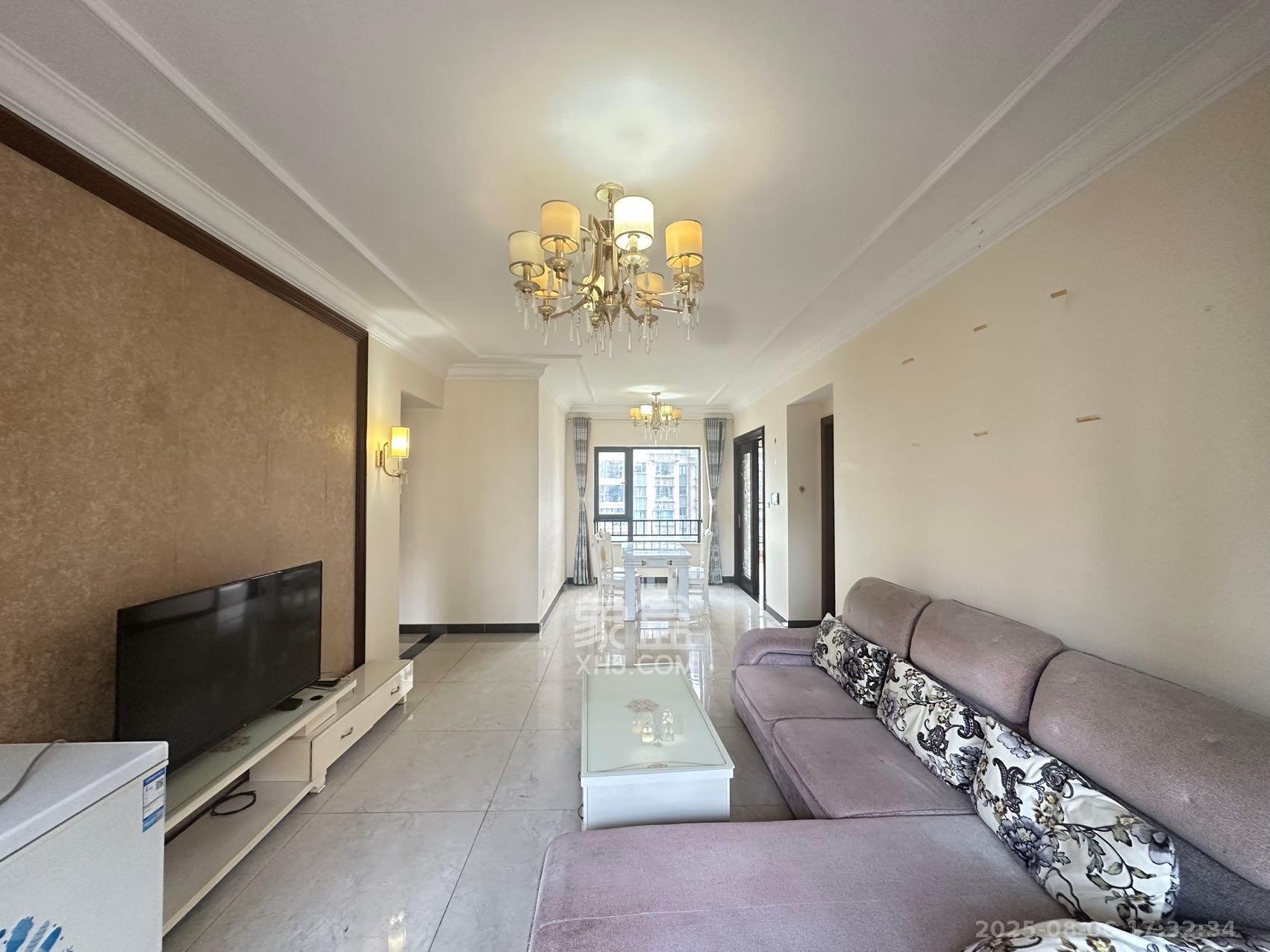 恒大江湾  3室2厅2卫    2300.0元/月 恒大江湾  3室2厅2卫    2300.0元/月